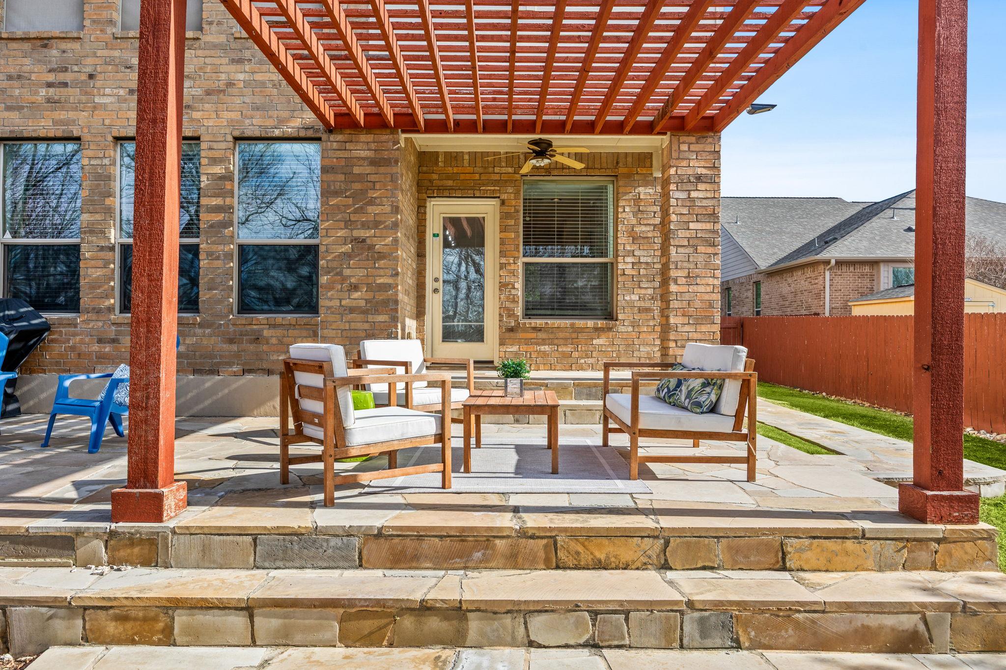 708 Rolling Brook Ln, Cedar Park, TX 78613