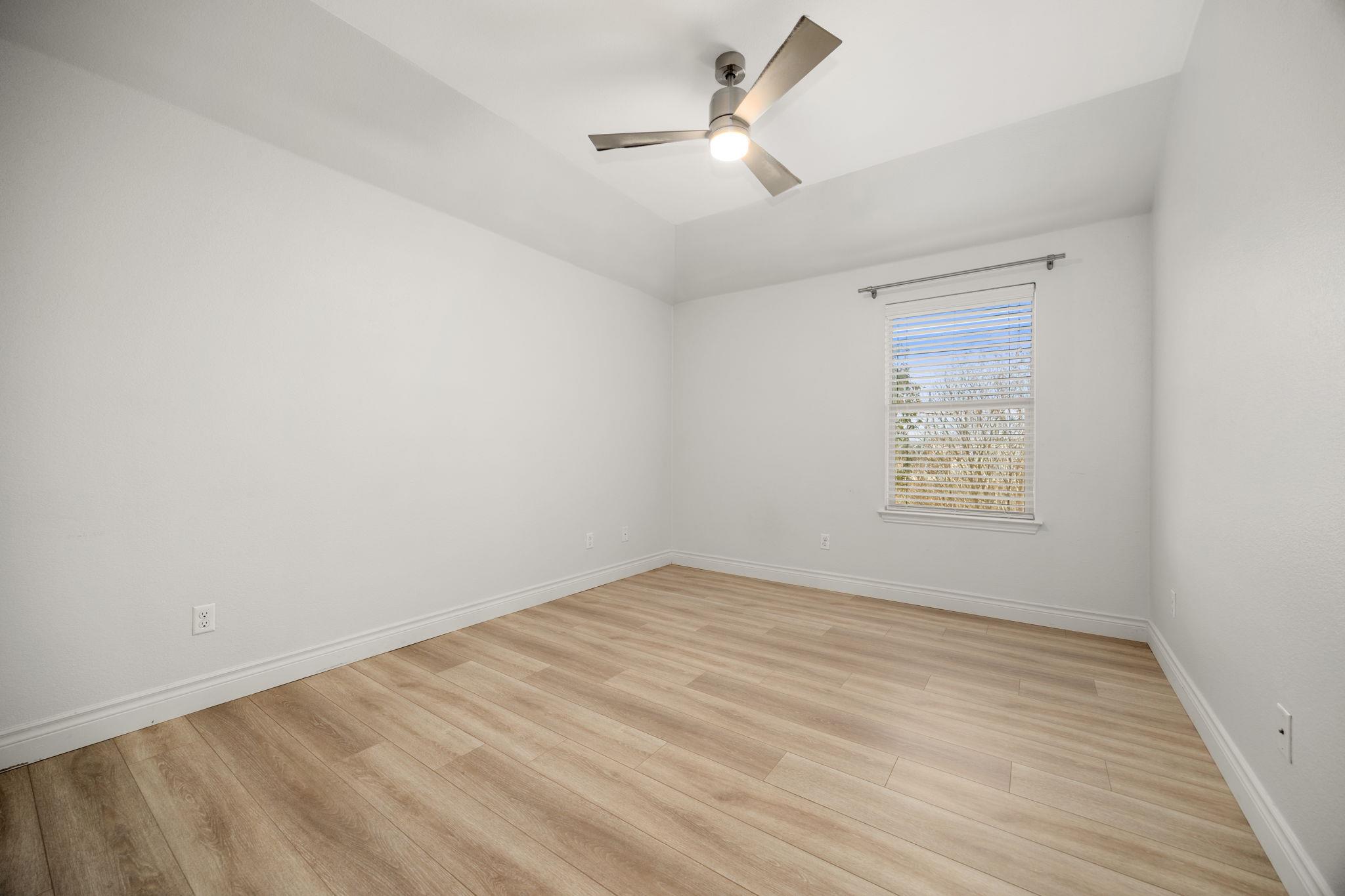 708 Rolling Brook Ln, Cedar Park, TX 78613