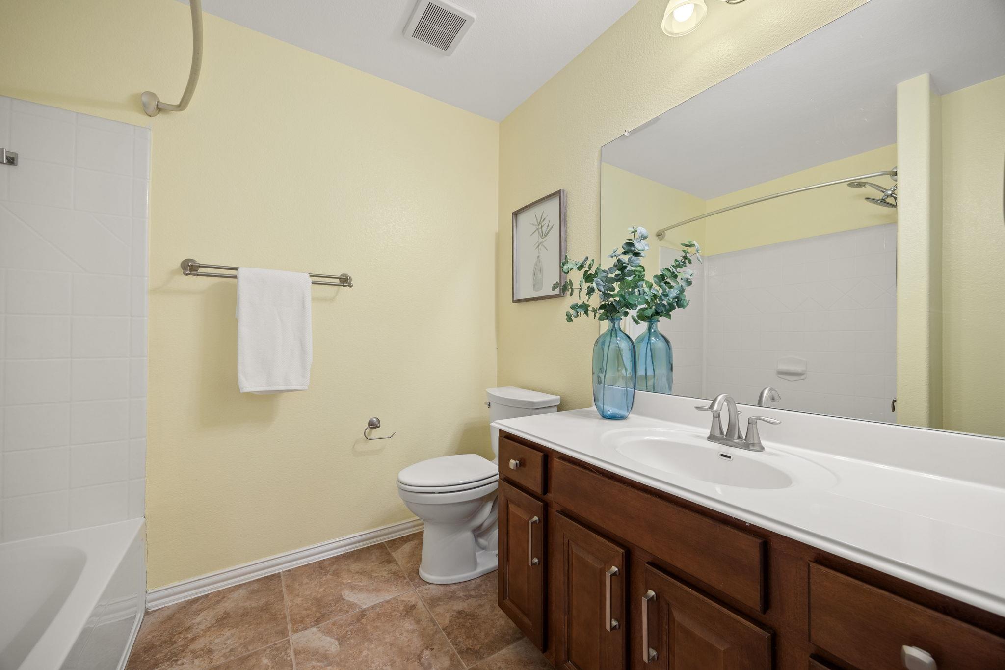 708 Rolling Brook Ln, Cedar Park, TX 78613