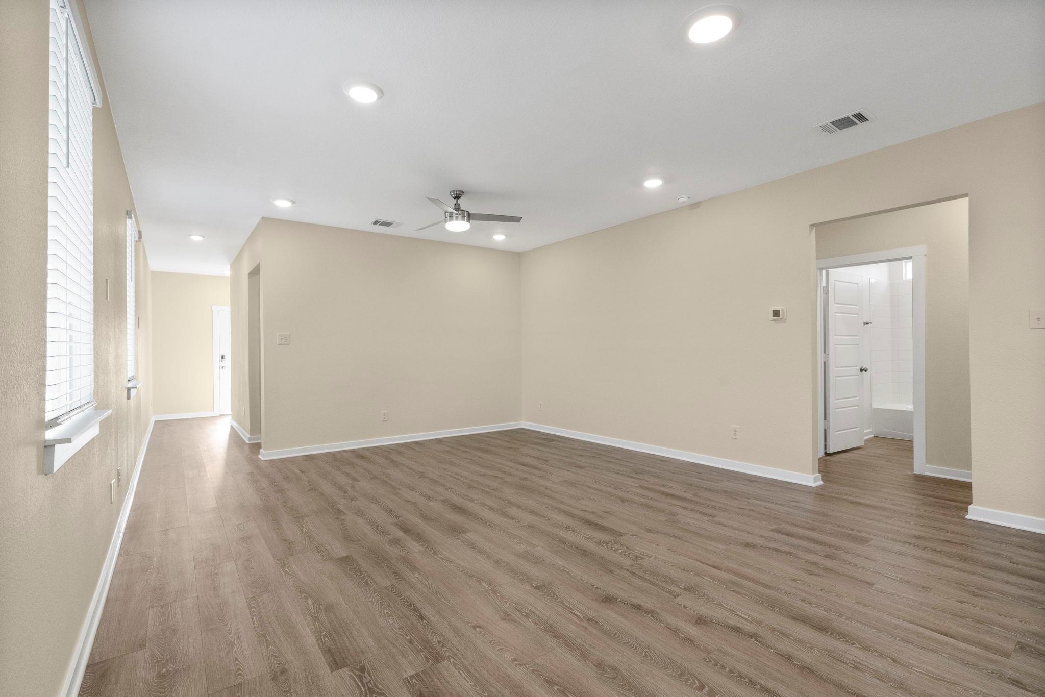 220 FAIRFAX Ave, San Marcos, TX 78666