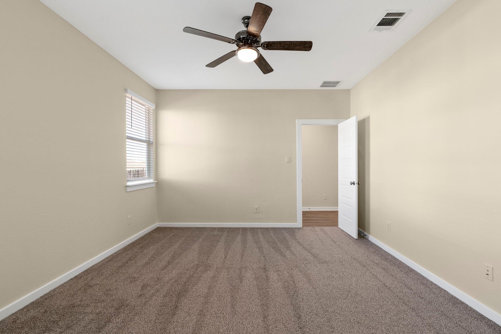 220 FAIRFAX Ave, San Marcos, TX 78666