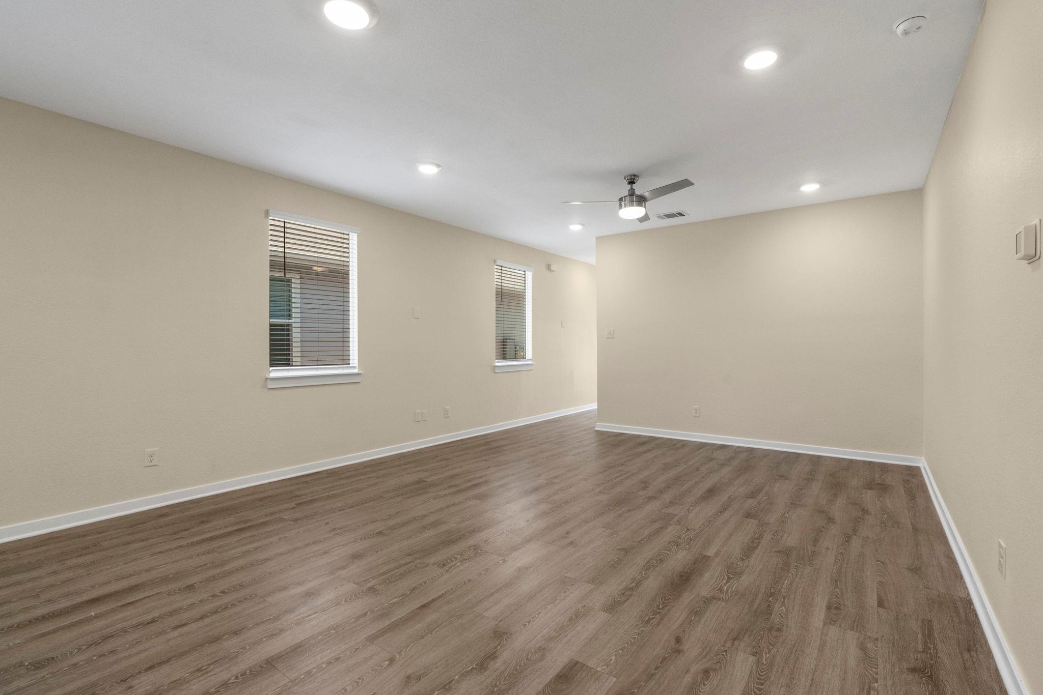 220 FAIRFAX Ave, San Marcos, TX 78666