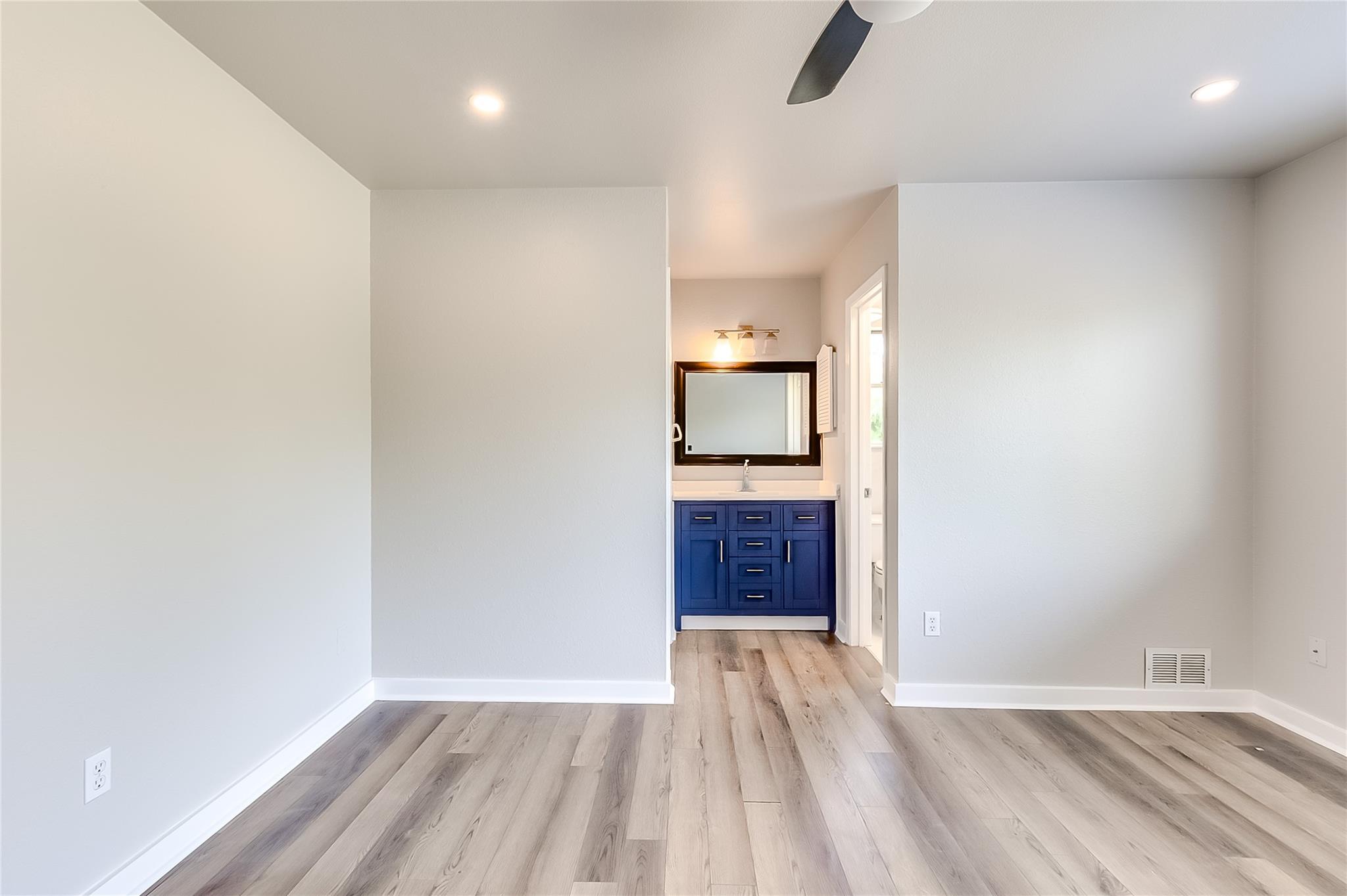 506 Stonebridge Dr, Round Rock, TX 78681