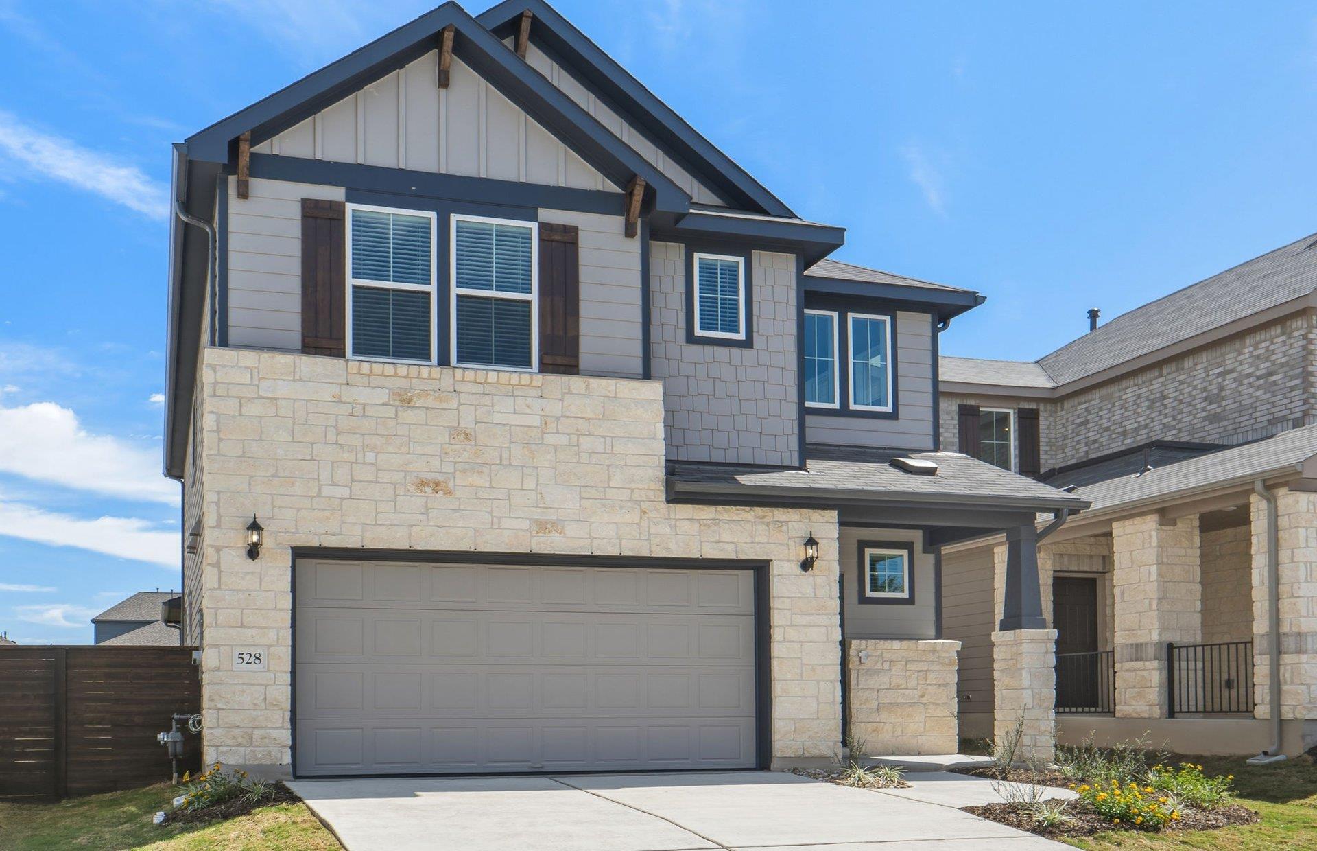 528 Knot Dr, Leander, TX 78641