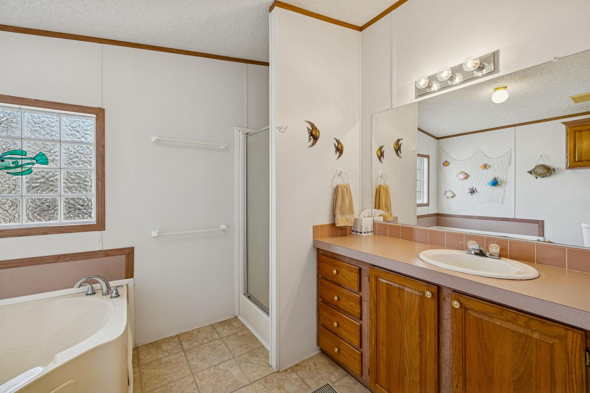 506 Ranch Road 2233, Llano, TX 78643