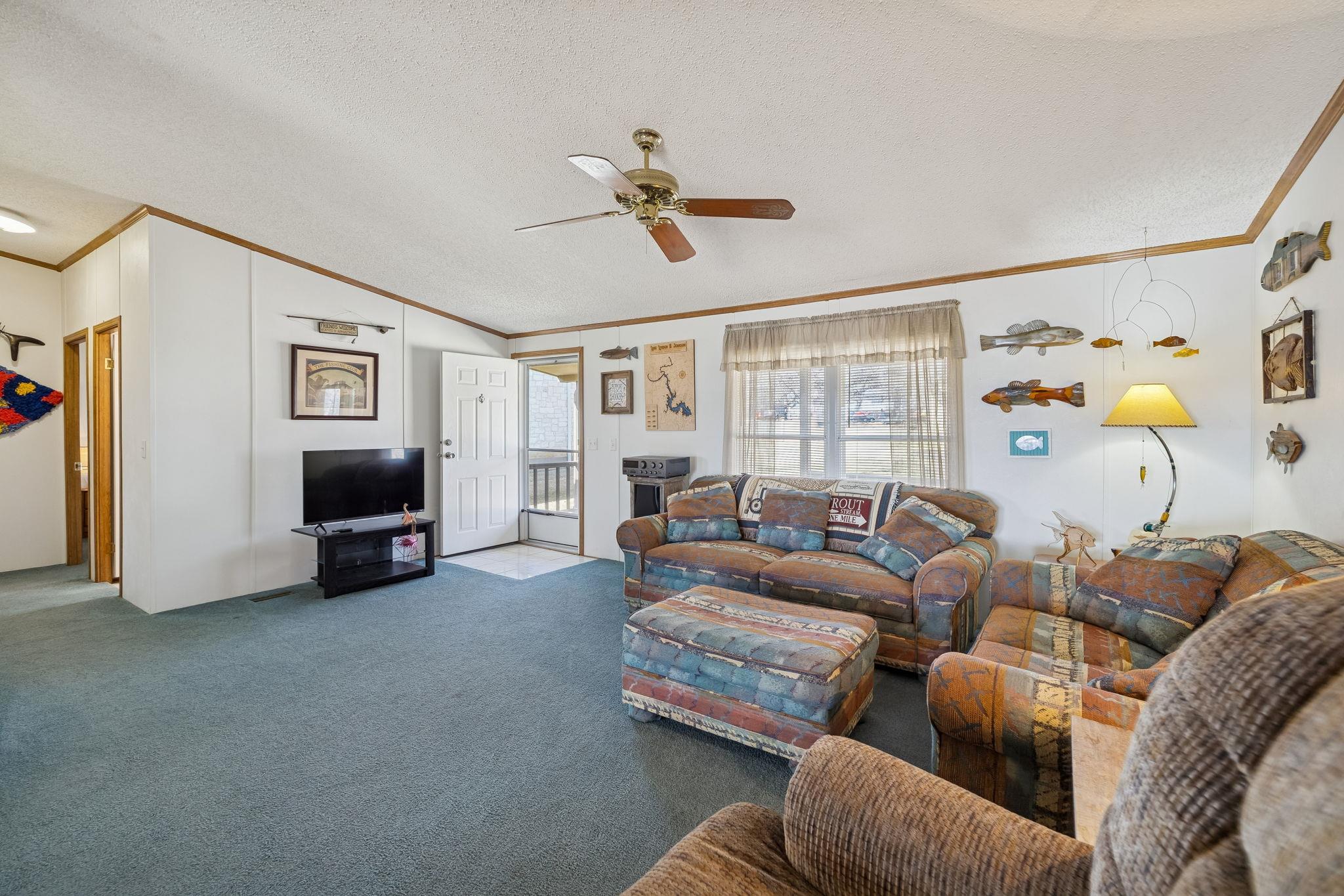 506 Ranch Road 2233, Llano, TX 78643