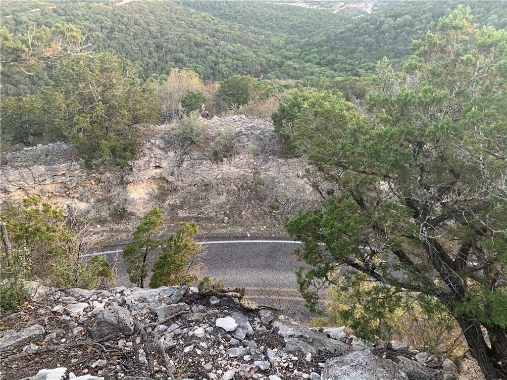 20 Winchester Rd, Leakey, TX 78873