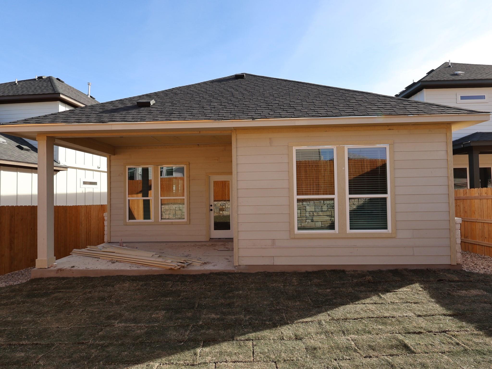 570 Darley Oak Dr, Dripping Springs, TX 78620