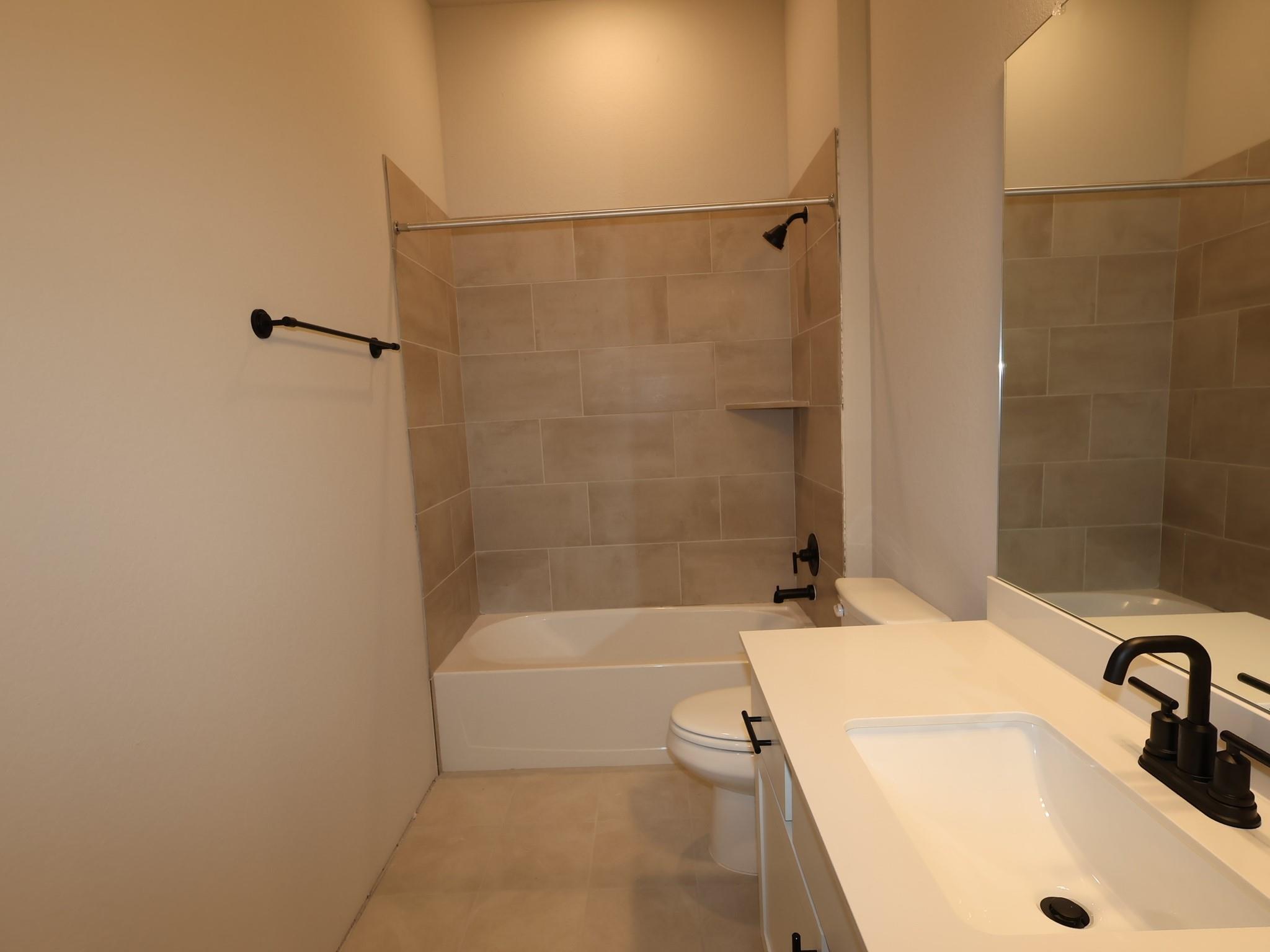 570 Darley Oak Dr, Dripping Springs, TX 78620