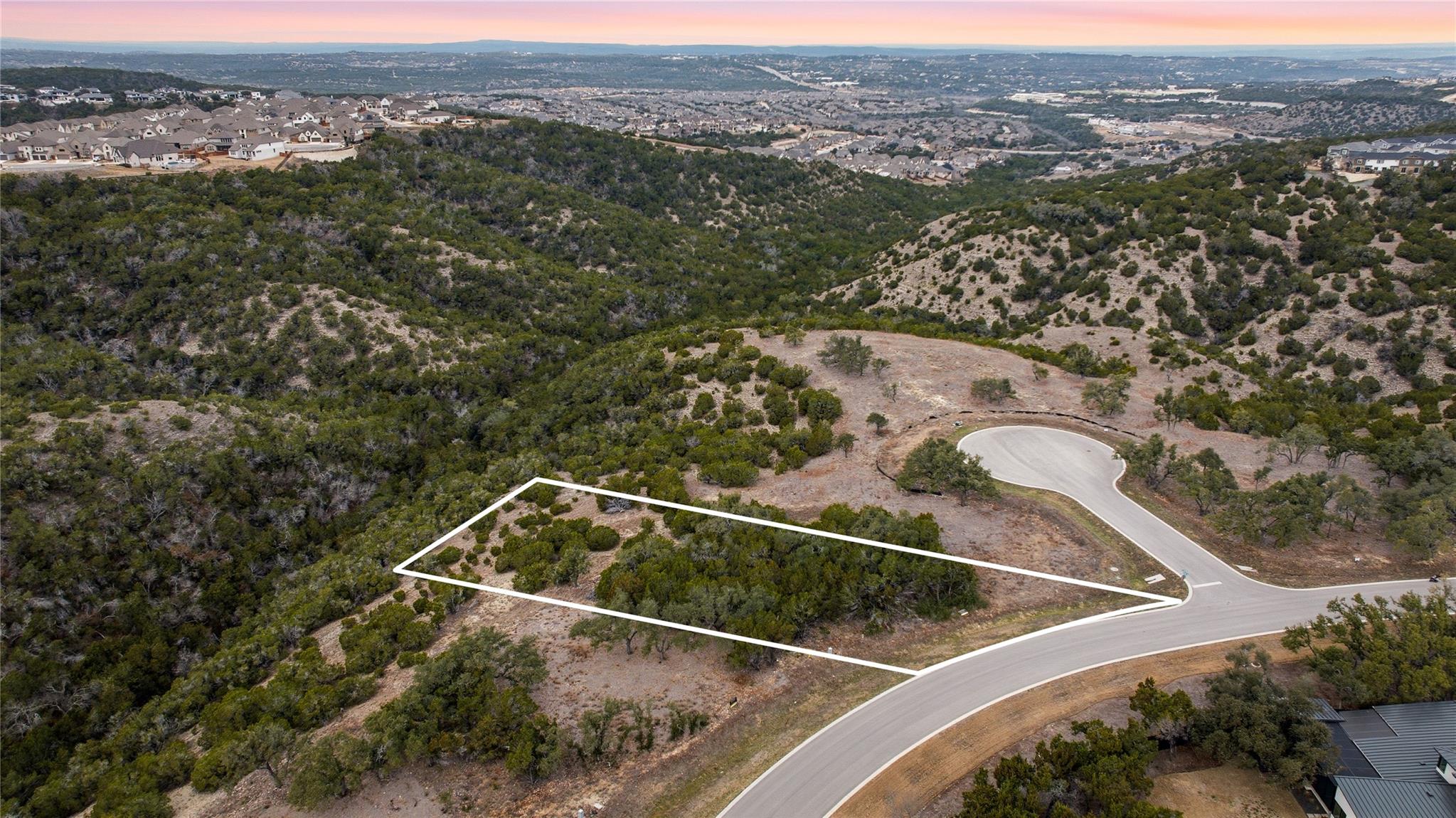 6204 MADRONE TREE Ln, Austin, TX 78738