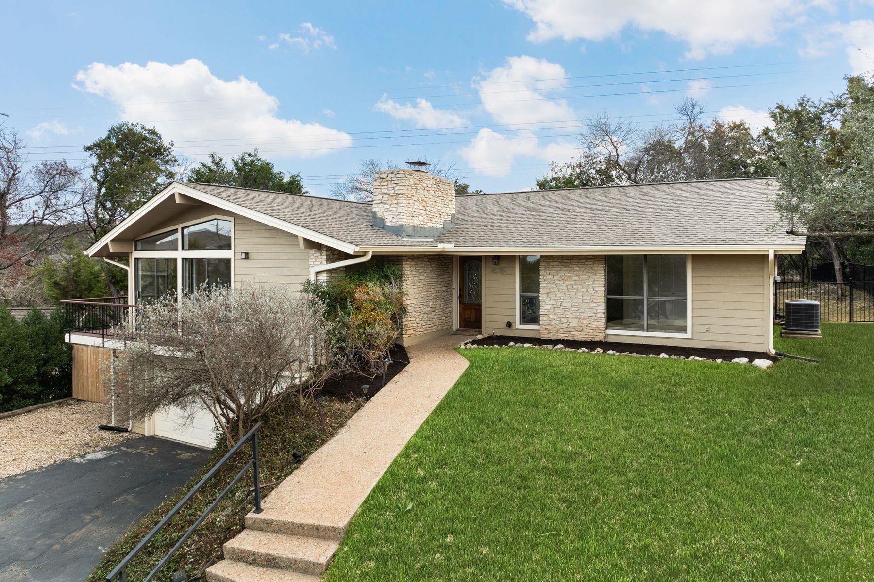 204 Los Altos Dr, Lakeway, TX 78734
