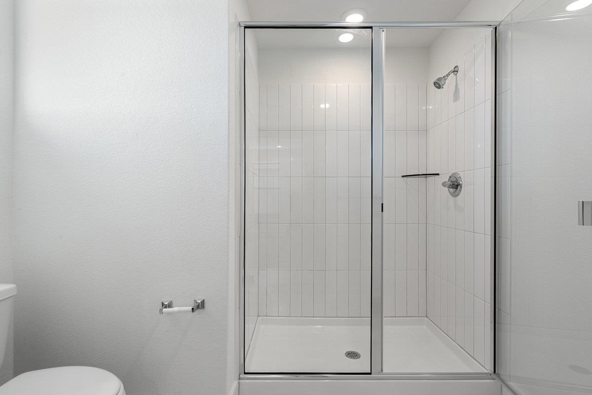 188 Tenny Ln, Kyle, TX 78640