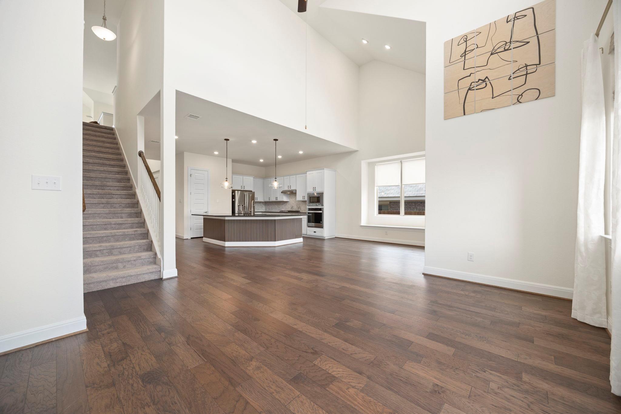 1098 Cherrystone Loop, Buda, TX 78610