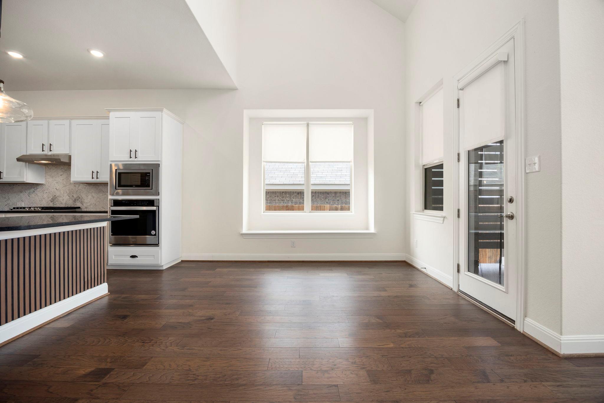 1098 Cherrystone Loop, Buda, TX 78610