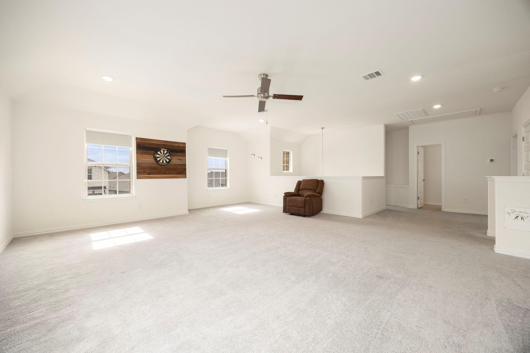 1098 Cherrystone Loop, Buda, TX 78610