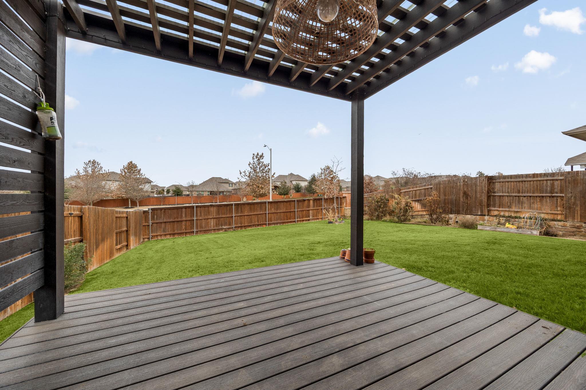 1098 Cherrystone Loop, Buda, TX 78610