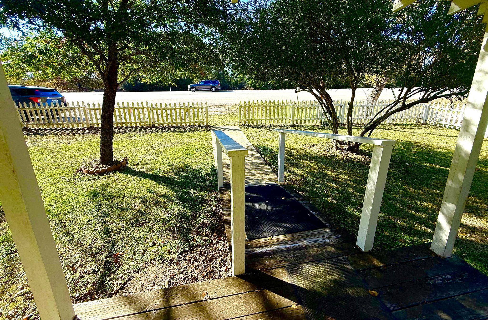 9278 N Highway 77 Highway, Lexington, TX 78947