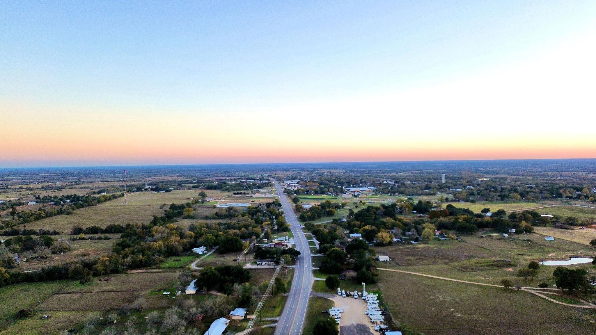 9278 N Highway 77 Highway, Lexington, TX 78947