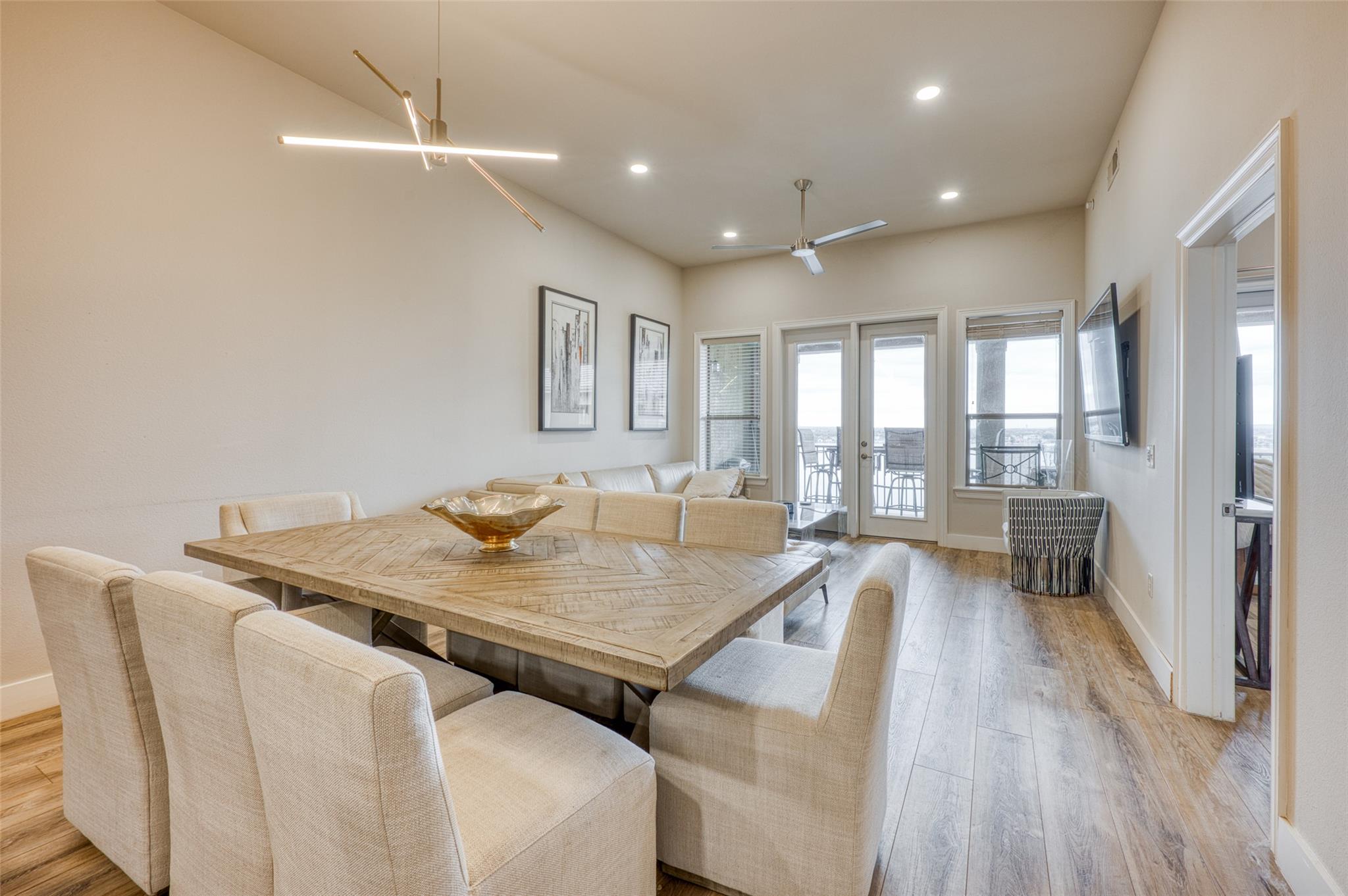 101 West Bank # 64, Horseshoe Bay, TX 78657