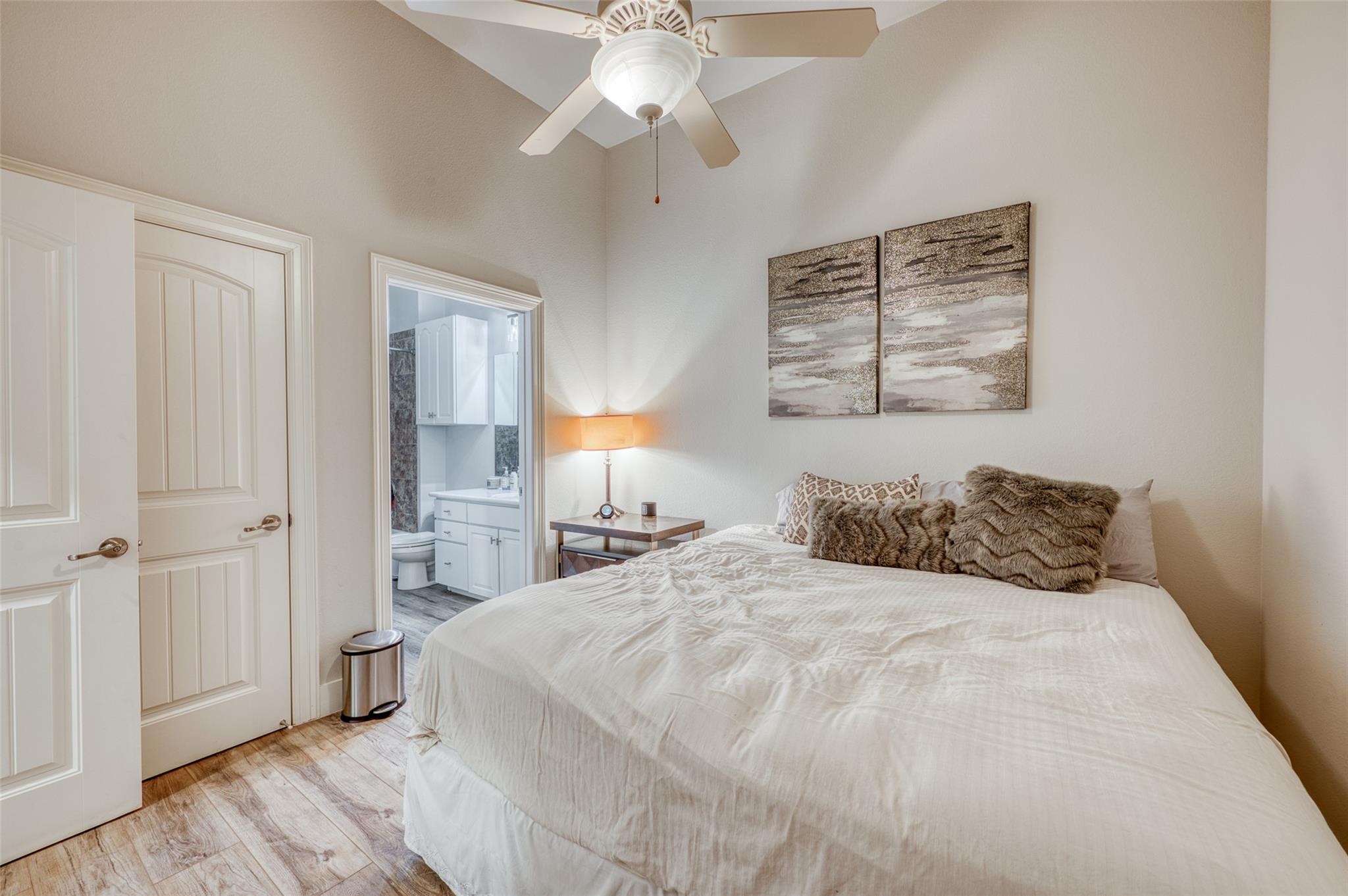 101 West Bank # 64, Horseshoe Bay, TX 78657