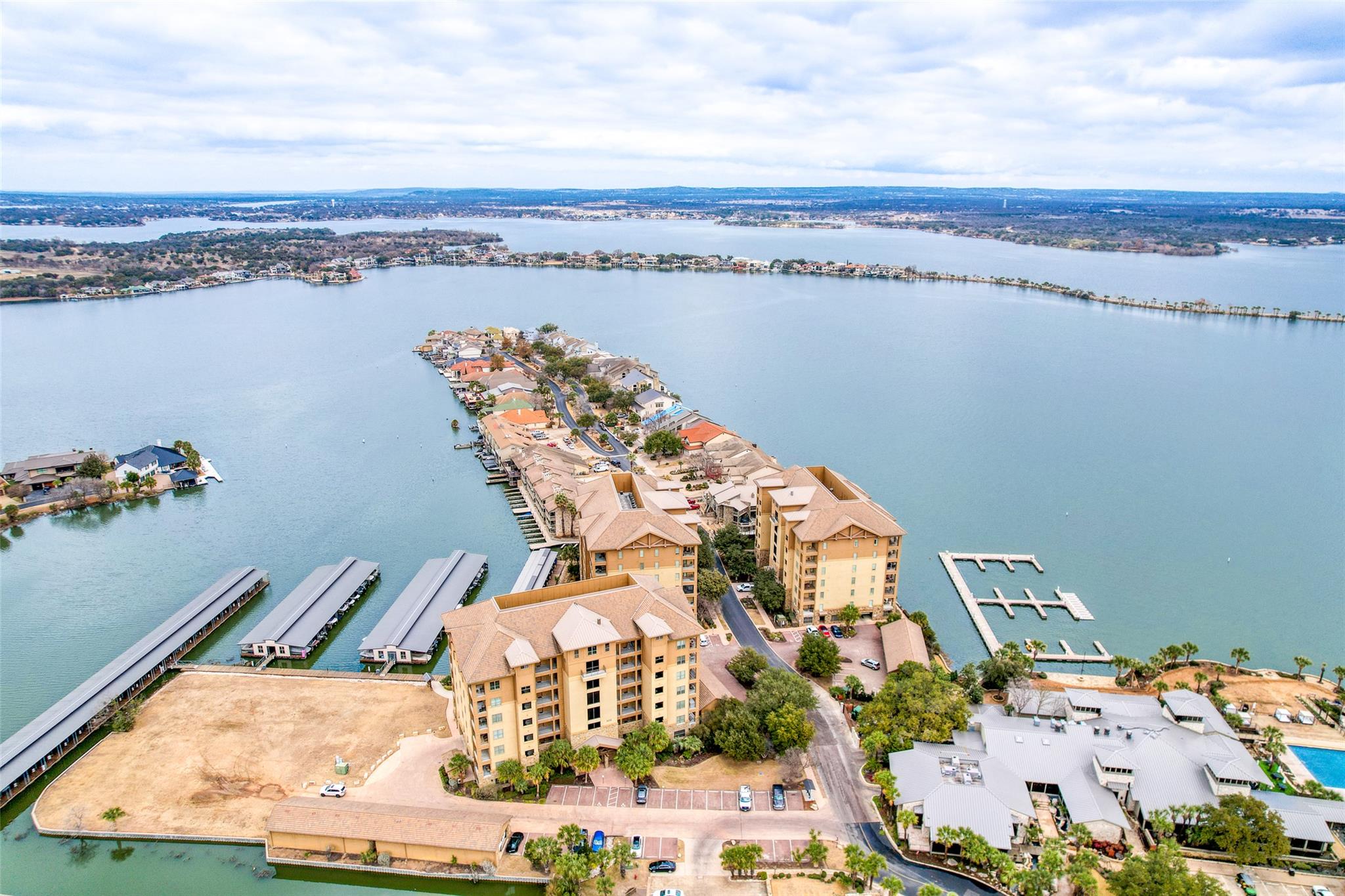 101 West Bank # 64, Horseshoe Bay, TX 78657