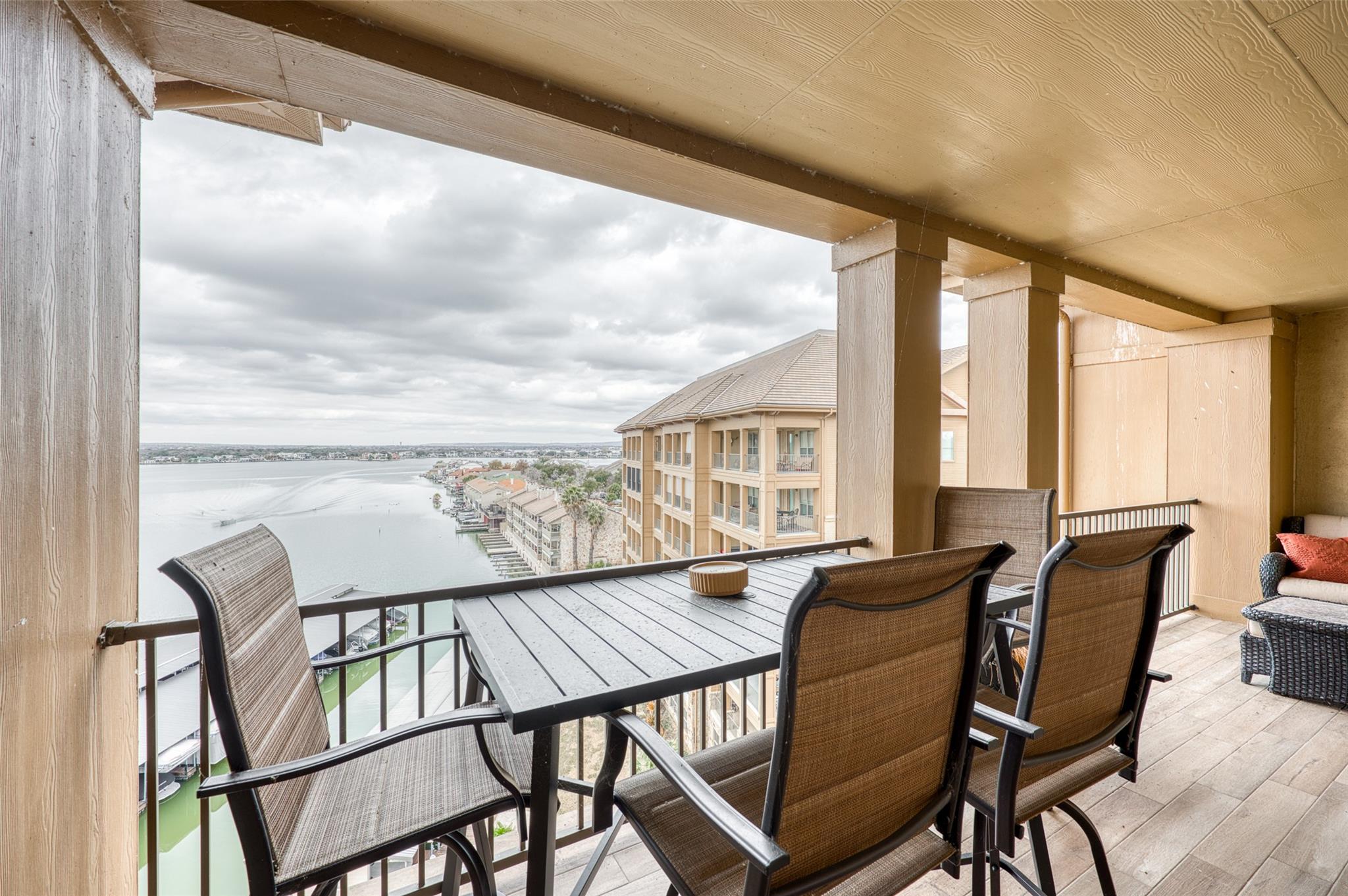 101 West Bank # 64, Horseshoe Bay, TX 78657