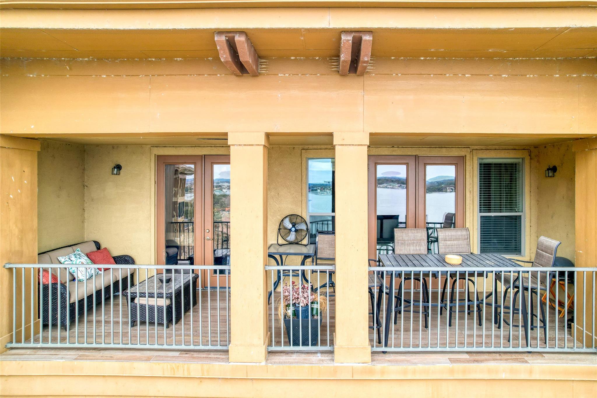 101 West Bank # 64, Horseshoe Bay, TX 78657