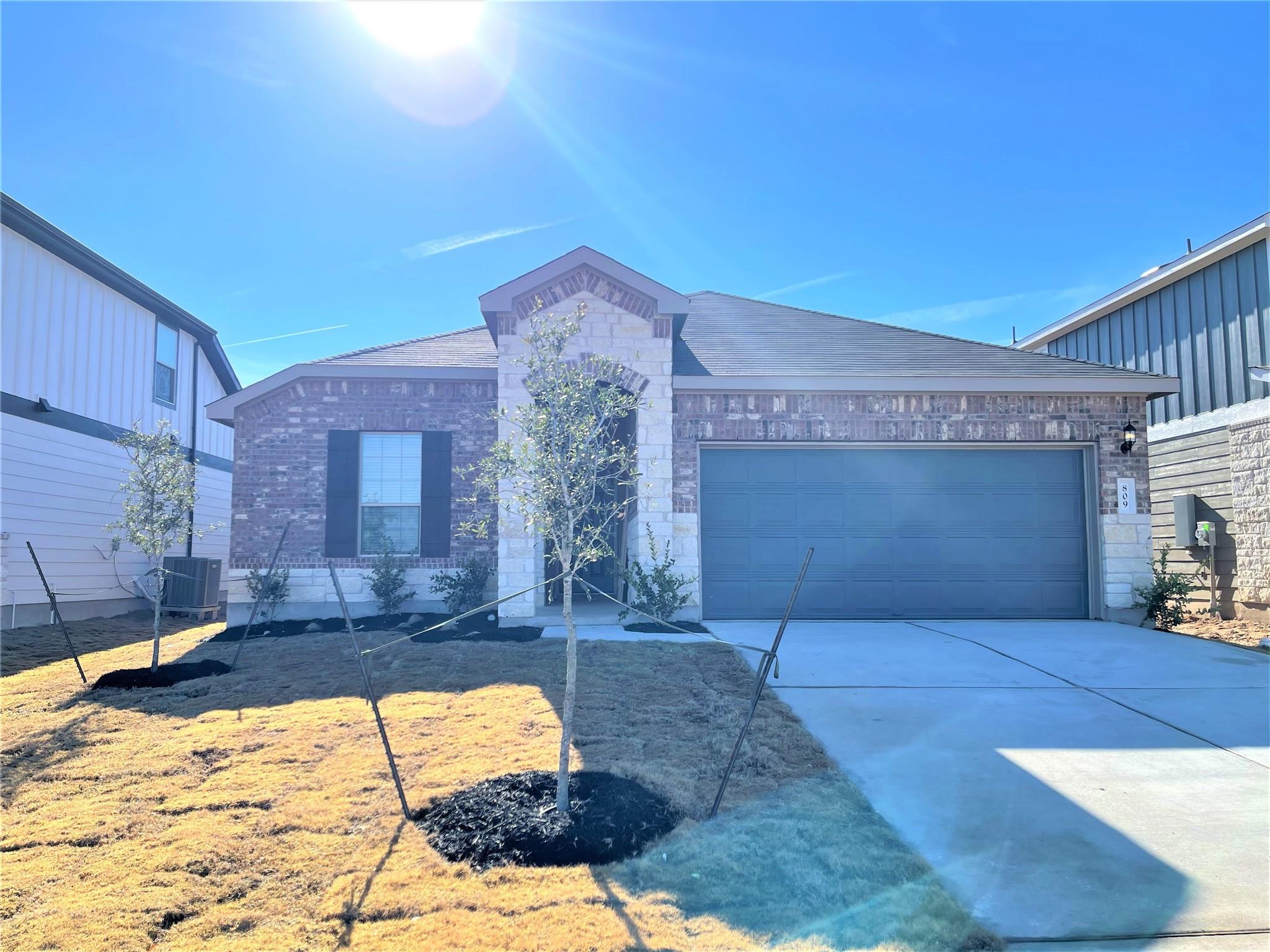 809 Mourning Dove Ln, Leander, TX 78641