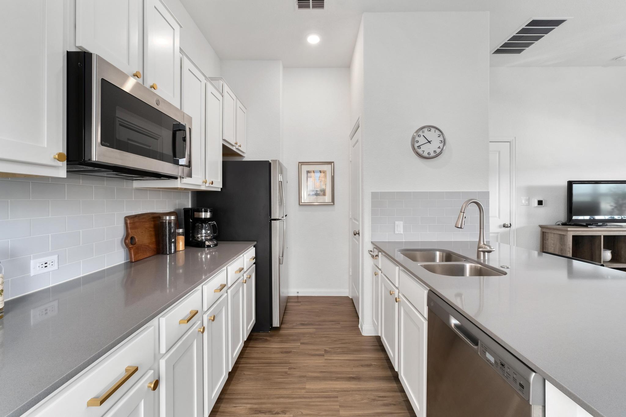 310 Garcitas Cv # 299, Austin, TX 78748