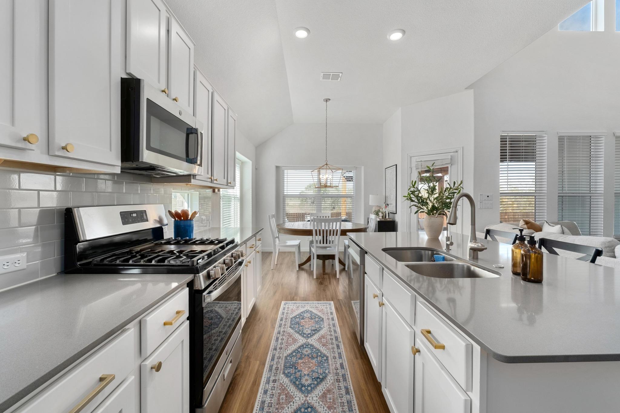 310 Garcitas Cv # 299, Austin, TX 78748