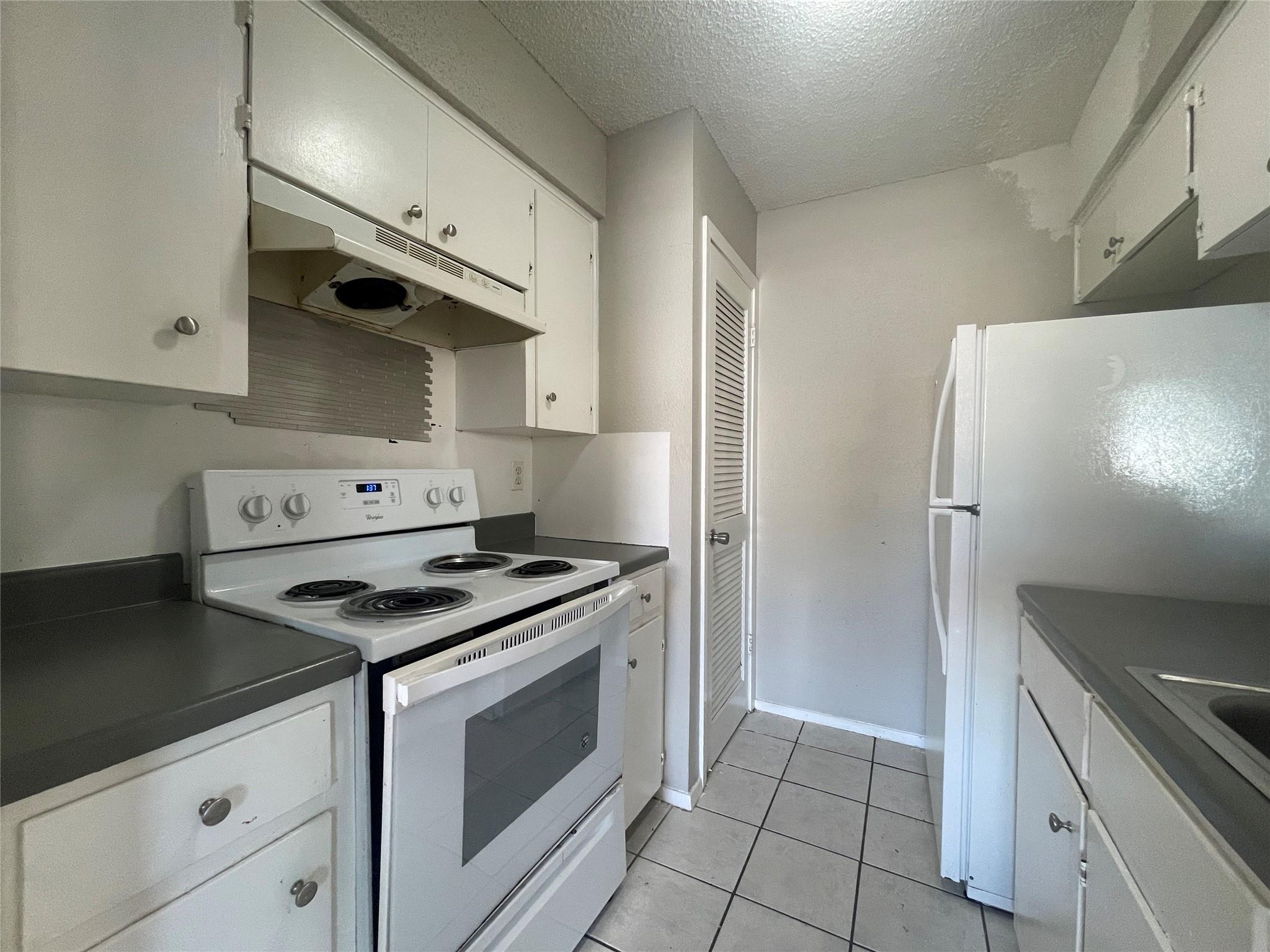 2619 Ektom Dr # C, Austin, TX 78745