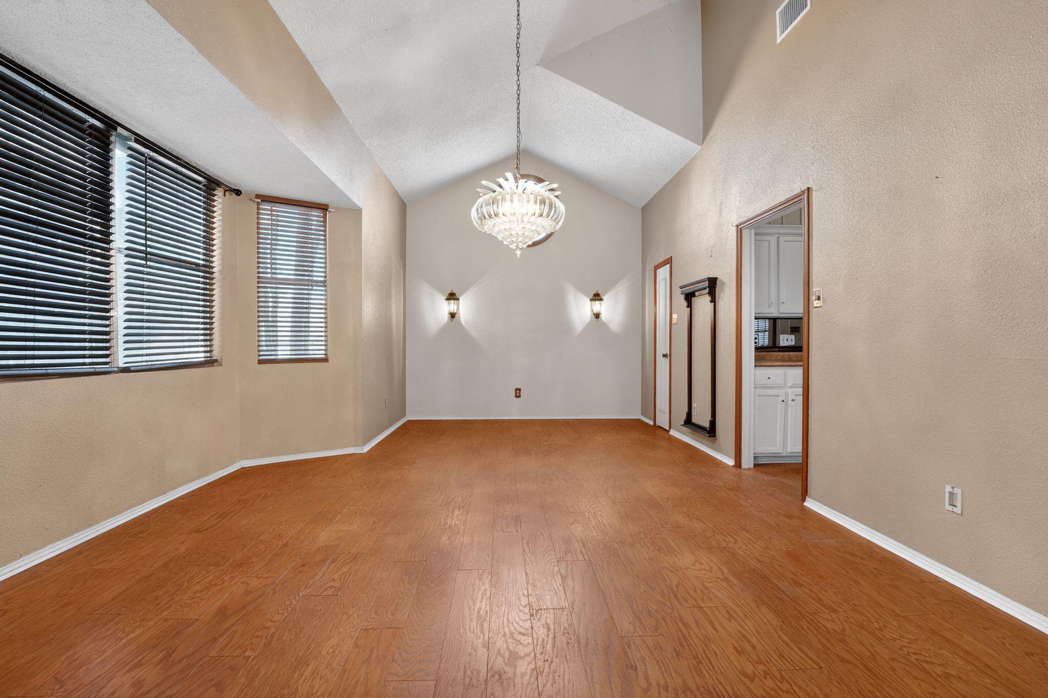 2113 Cervin Blvd, Austin, TX 78728