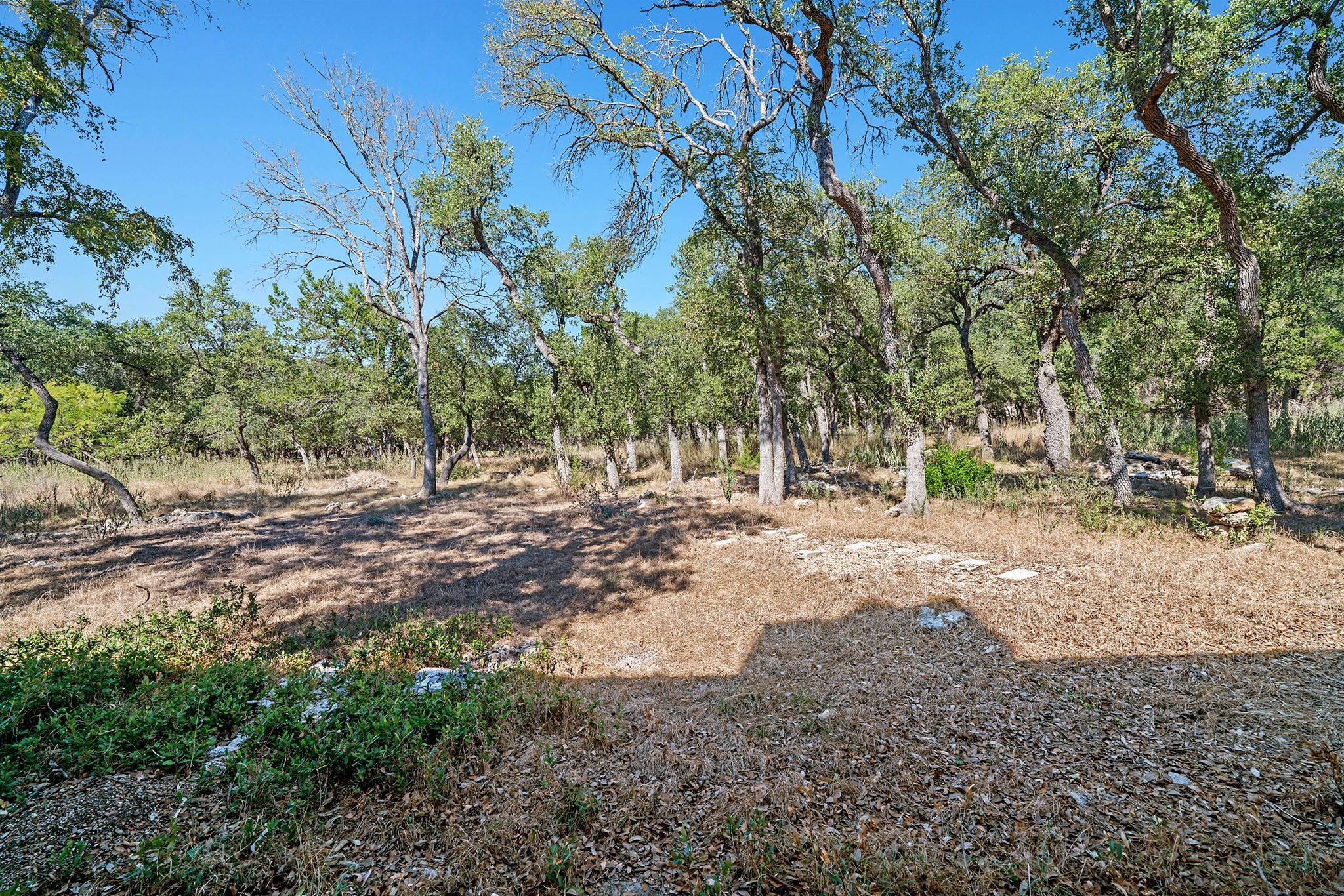 128 Mockingbird Ln, Georgetown, TX 78633