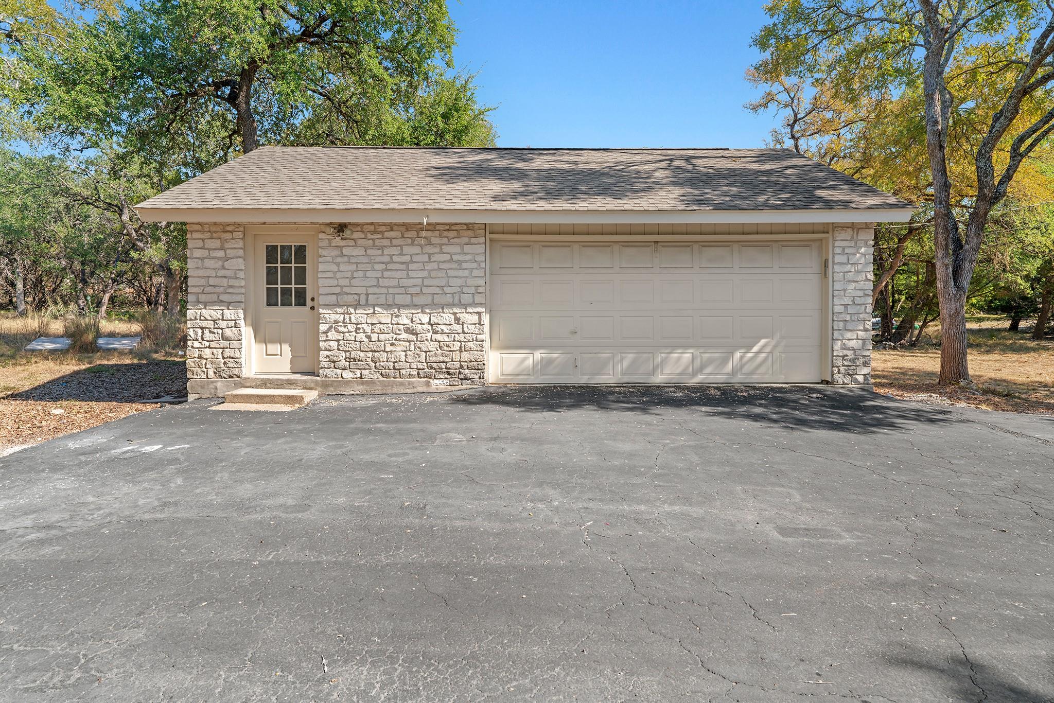 128 Mockingbird Ln, Georgetown, TX 78633