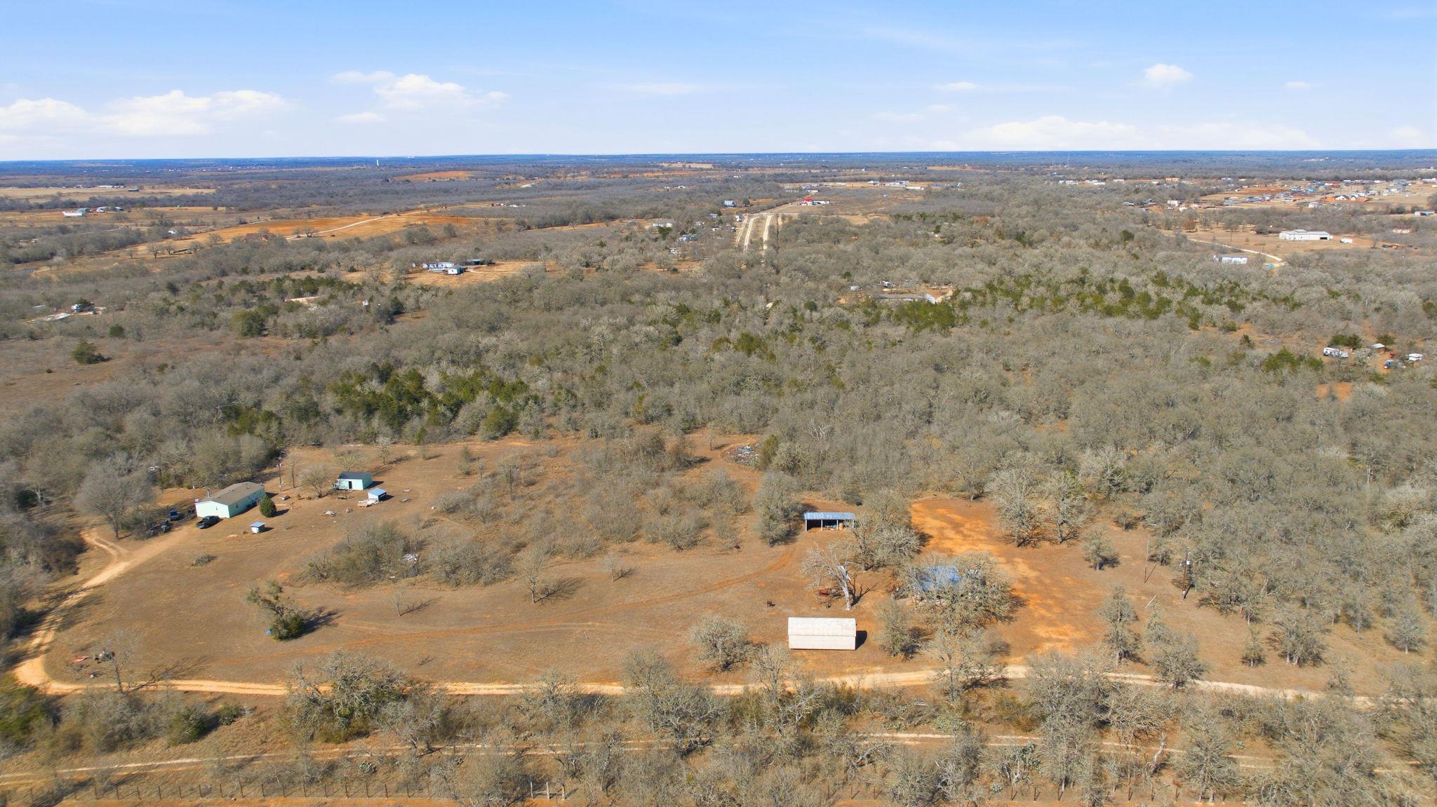 103 Martinez Ln, Dale, TX 78616