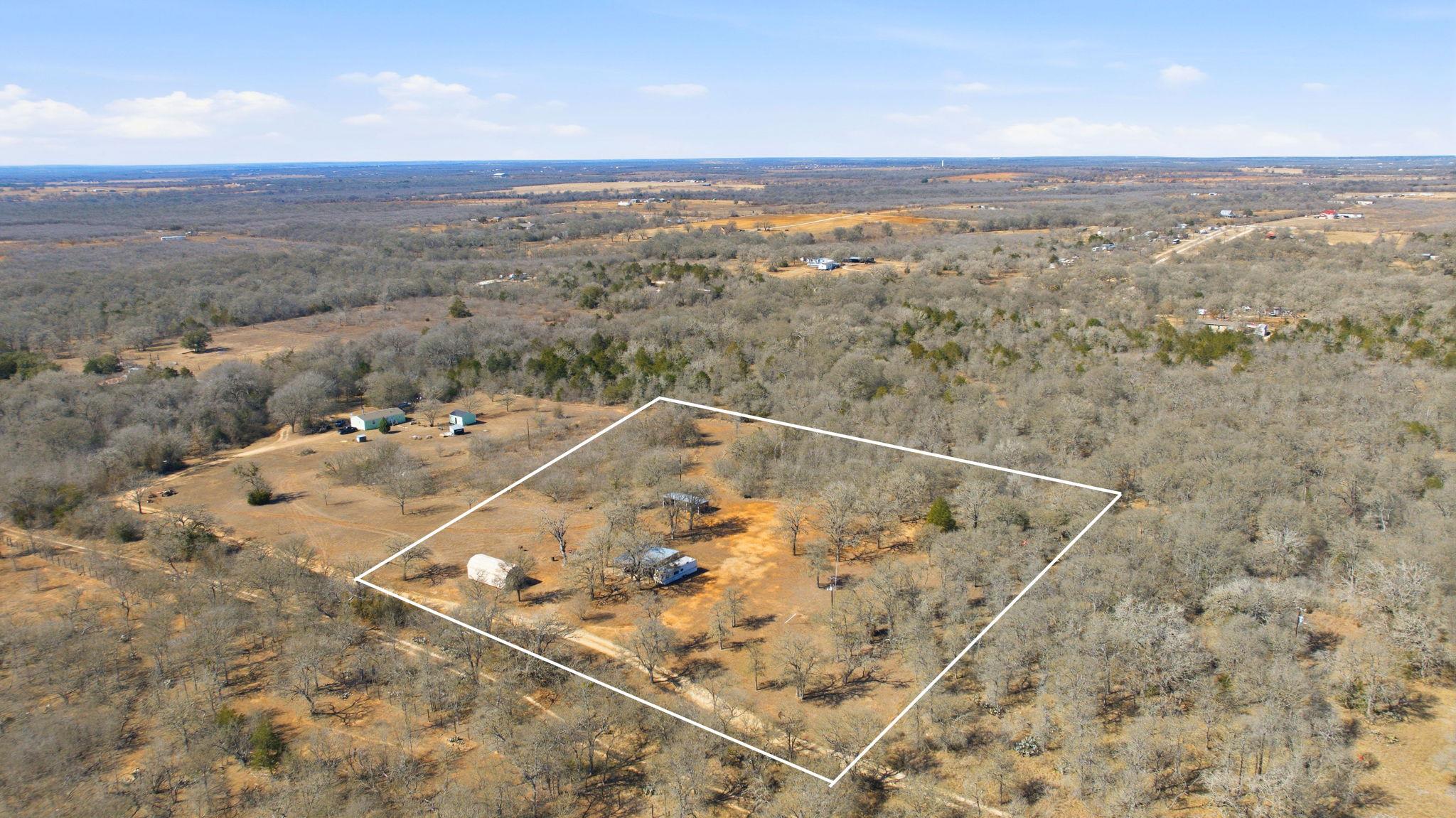 103 Martinez Ln, Dale, TX 78616