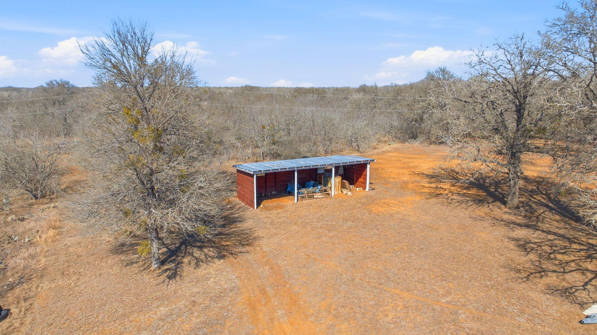 103 Martinez Ln, Dale, TX 78616