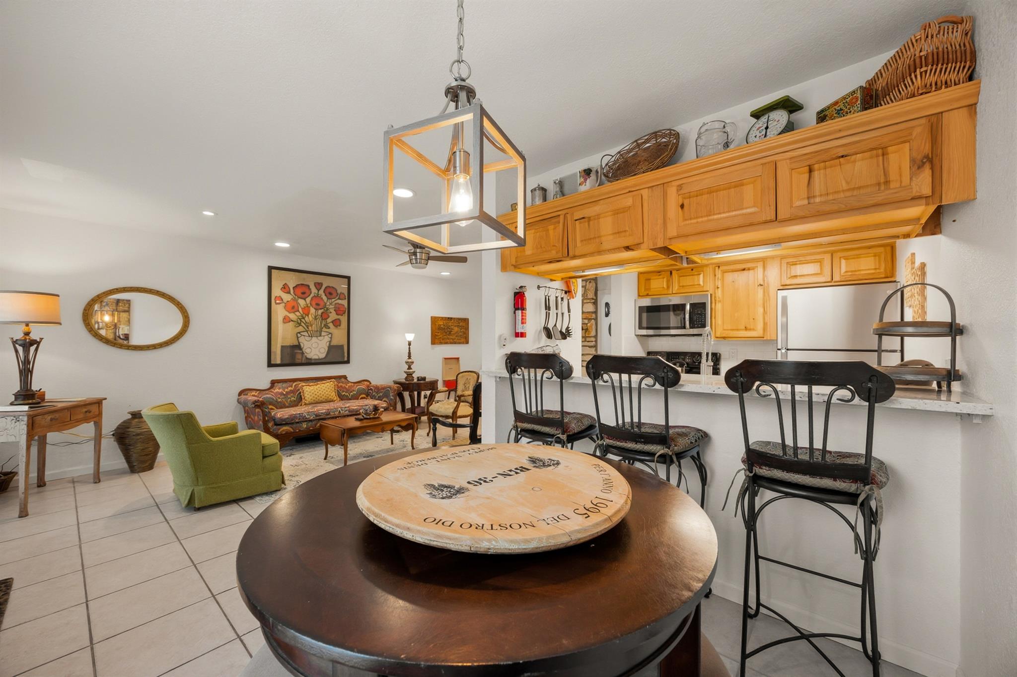 4 Cypress Fairway Vlg, Wimberley, TX 78676