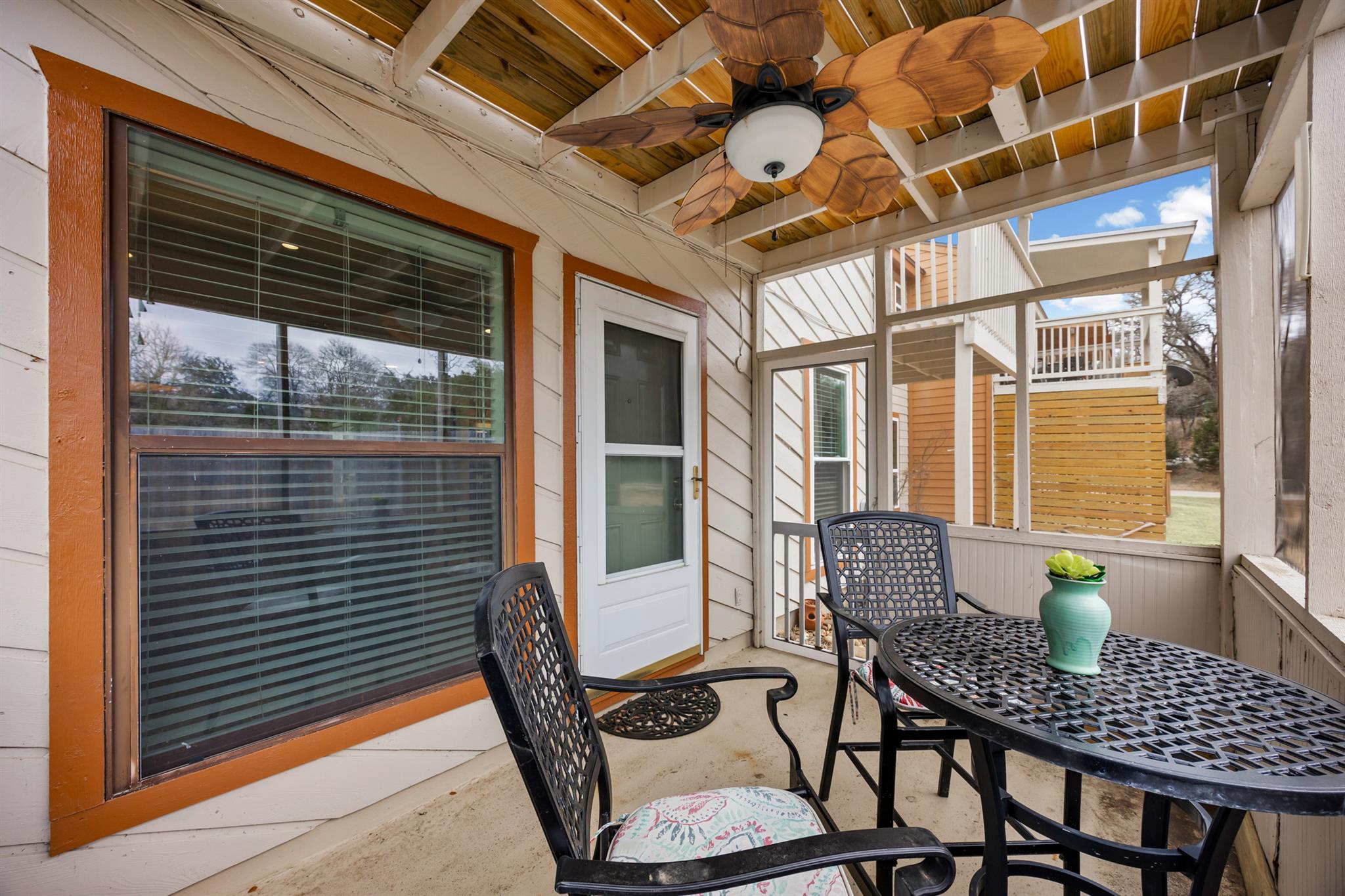 4 Cypress Fairway Vlg, Wimberley, TX 78676