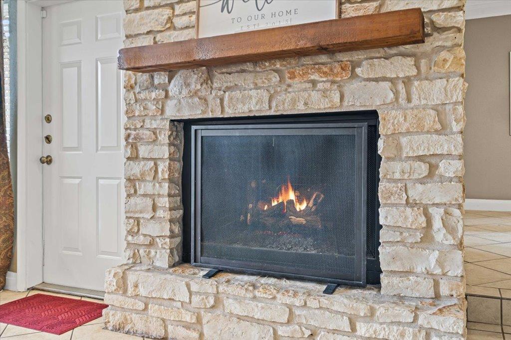 143 World Of Tennis Sq # D143, Lakeway, TX 78738