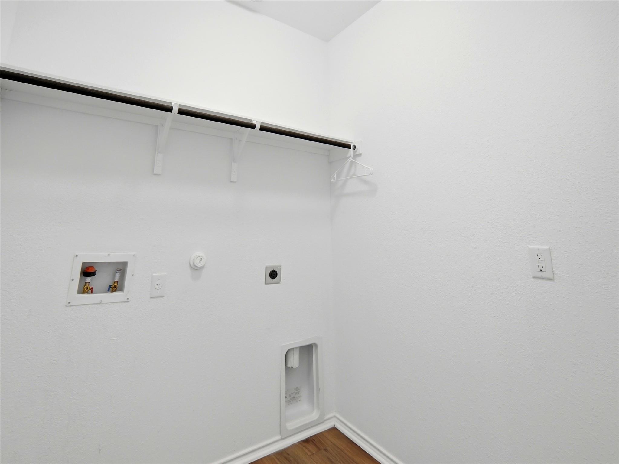 8014 Purple Aster Pass, Lago Vista, TX 78645