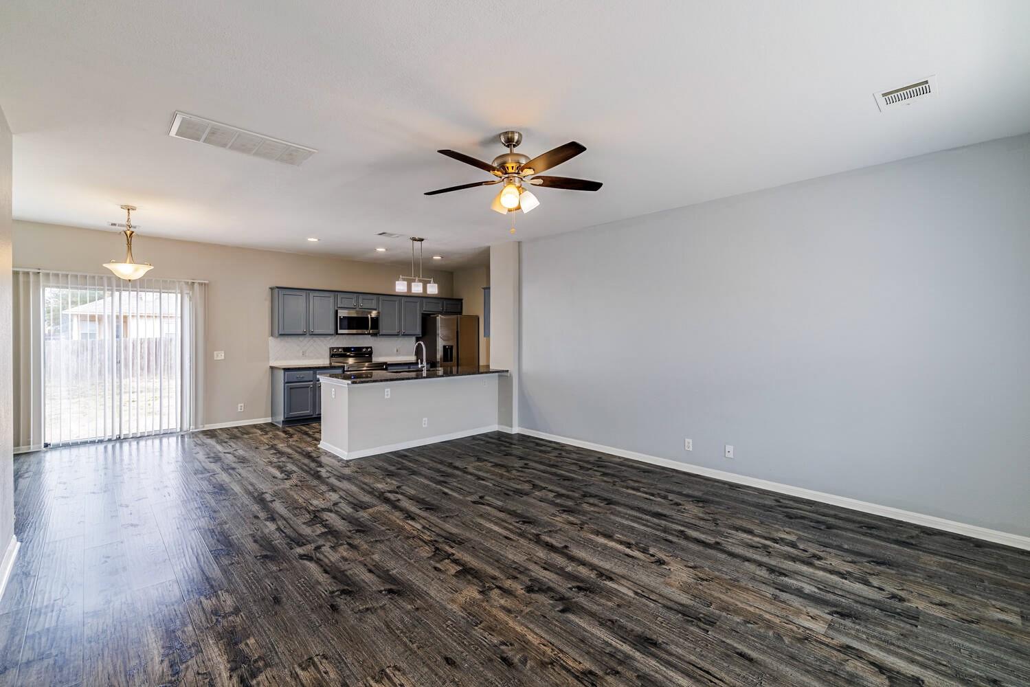 11402 Marshall St, Manor, TX 78653