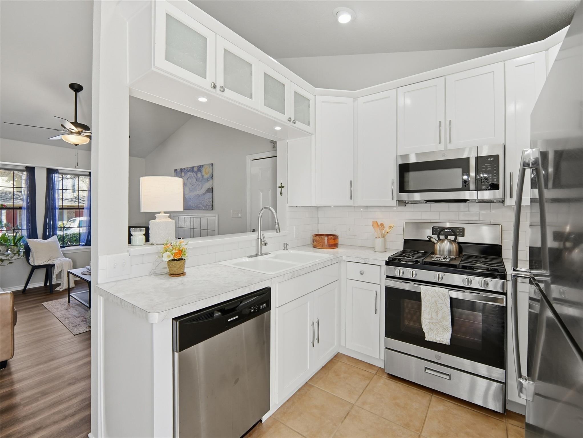 11901 Swearingen Dr # 125, Austin, TX 78758