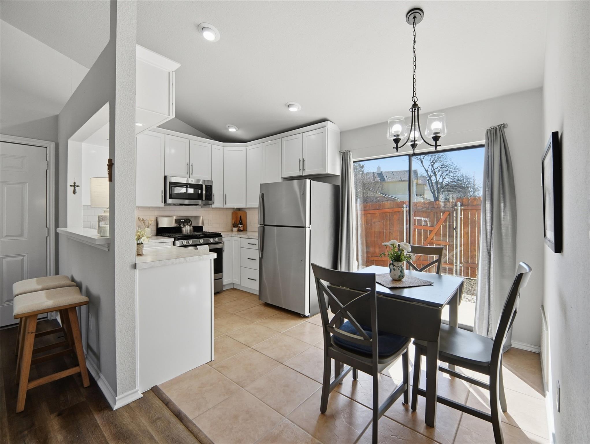 11901 Swearingen Dr # 125, Austin, TX 78758