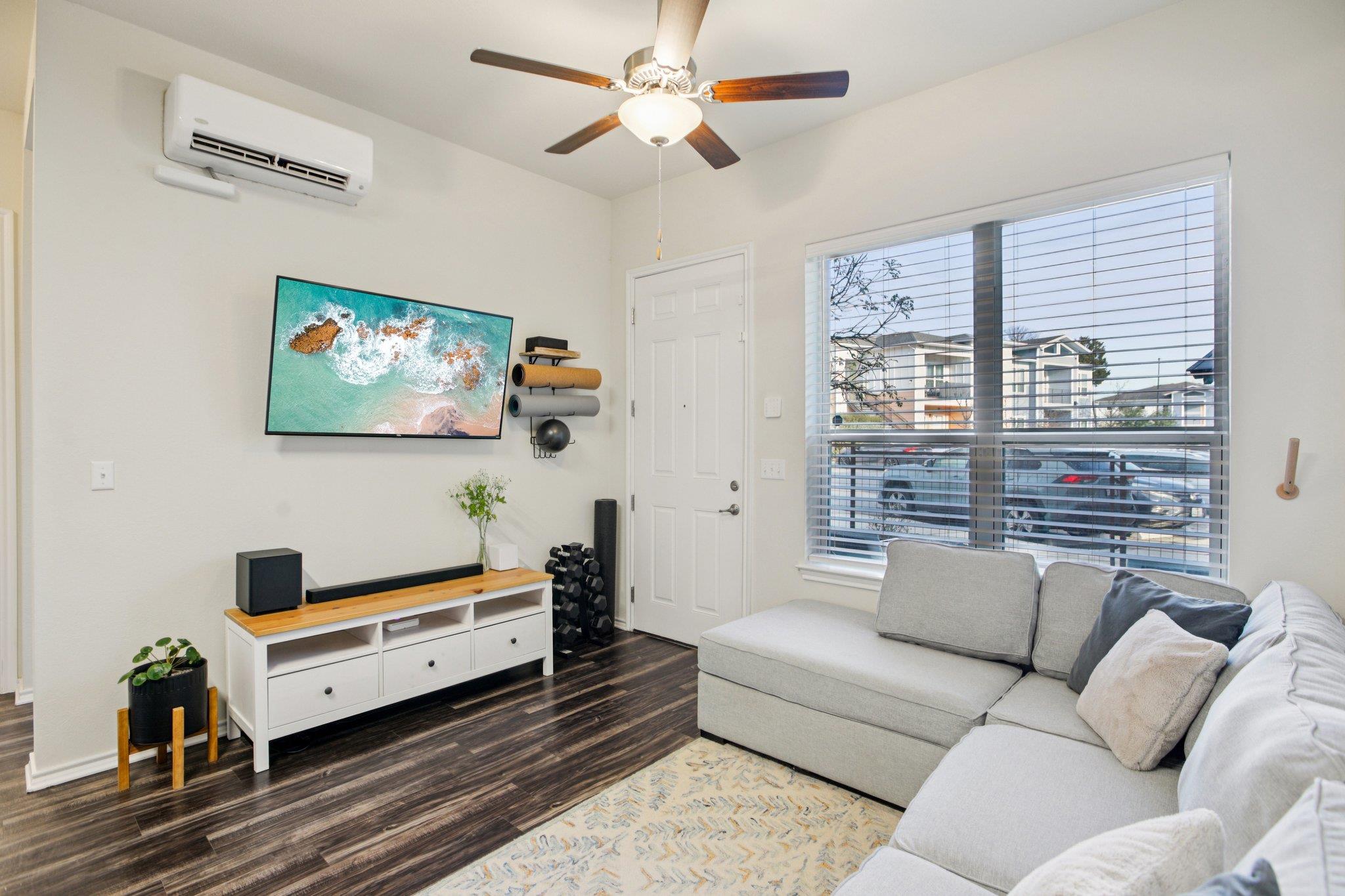 8601 West Gate Blvd # 4104, Austin, TX 78745