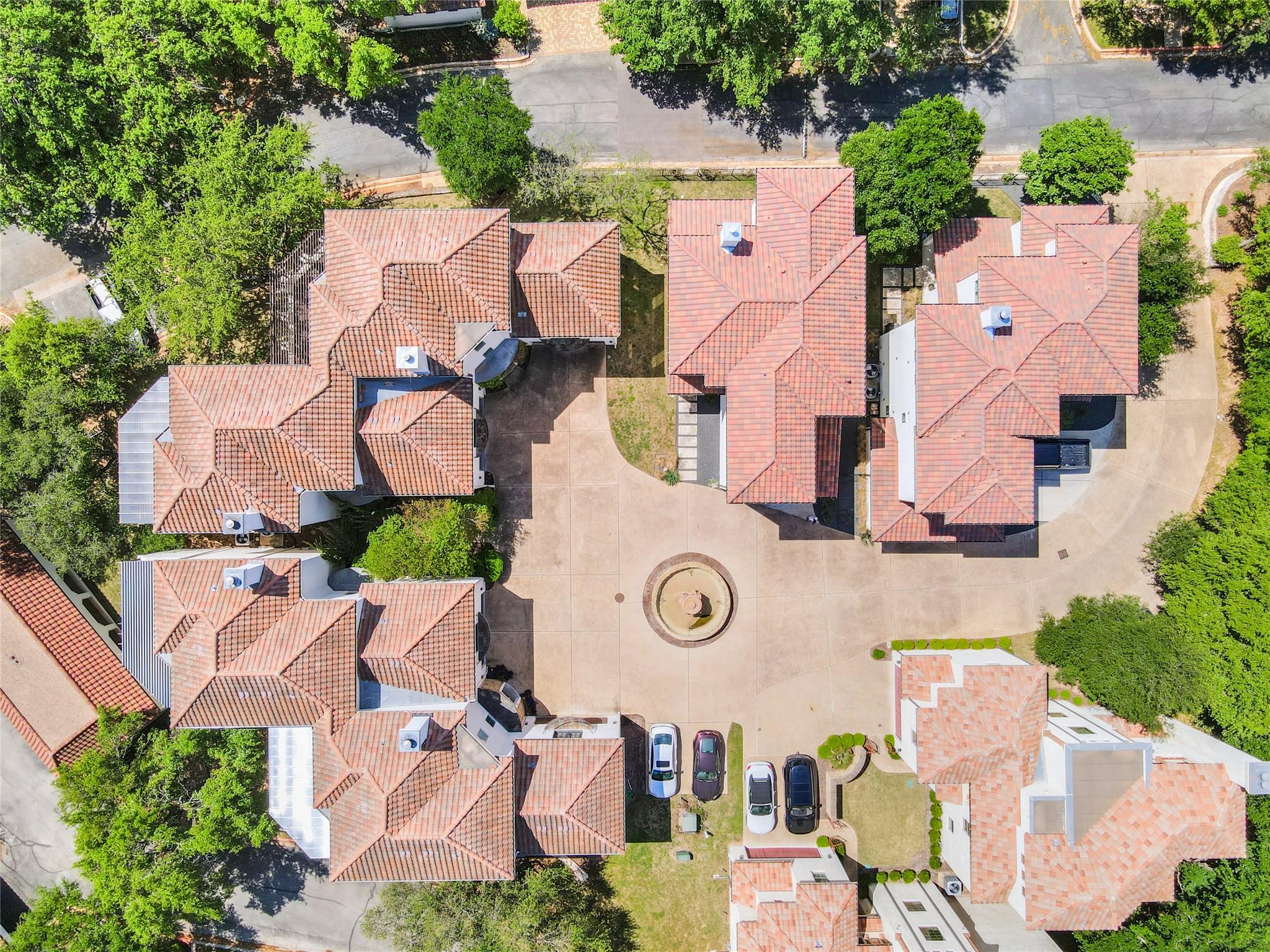 1910 Rue De St Tropez # 4, Austin, TX 78746