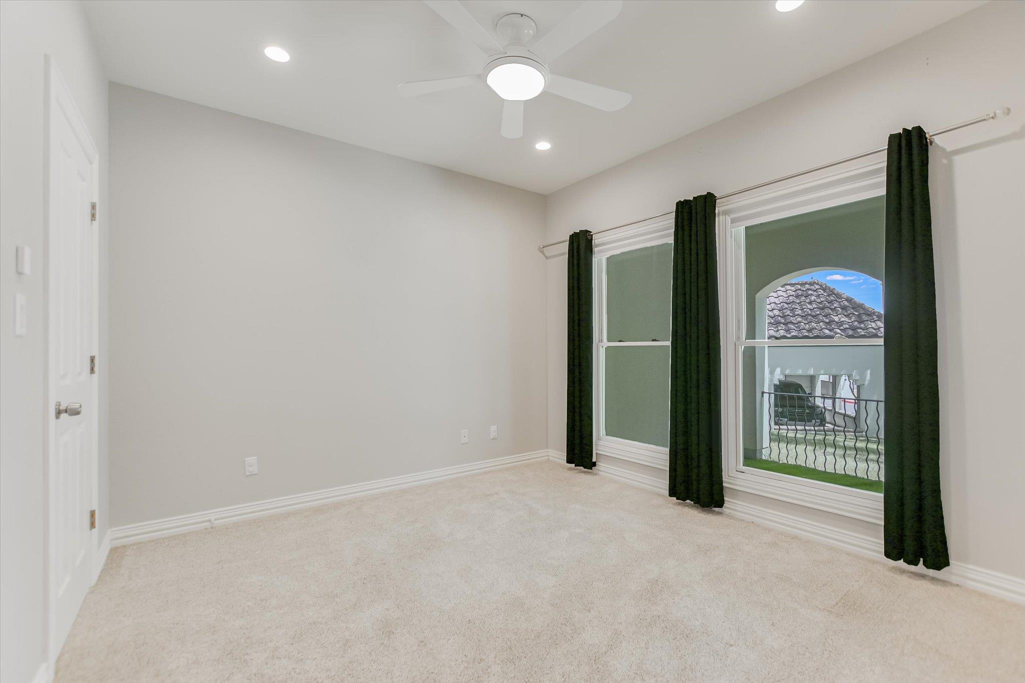 1910 Rue De St Tropez # 4, Austin, TX 78746