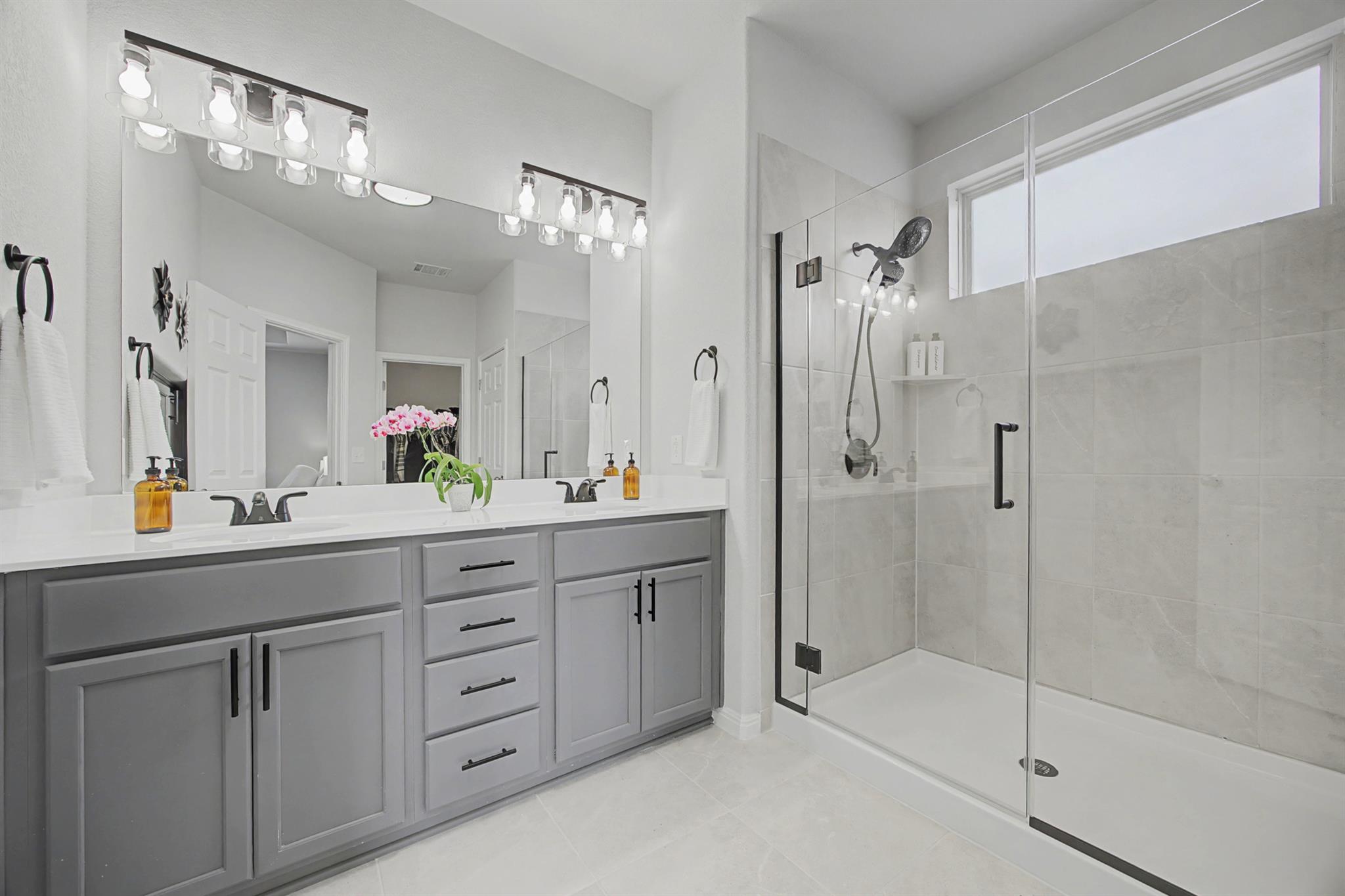 225 Manassas Dr, Leander, TX 78641