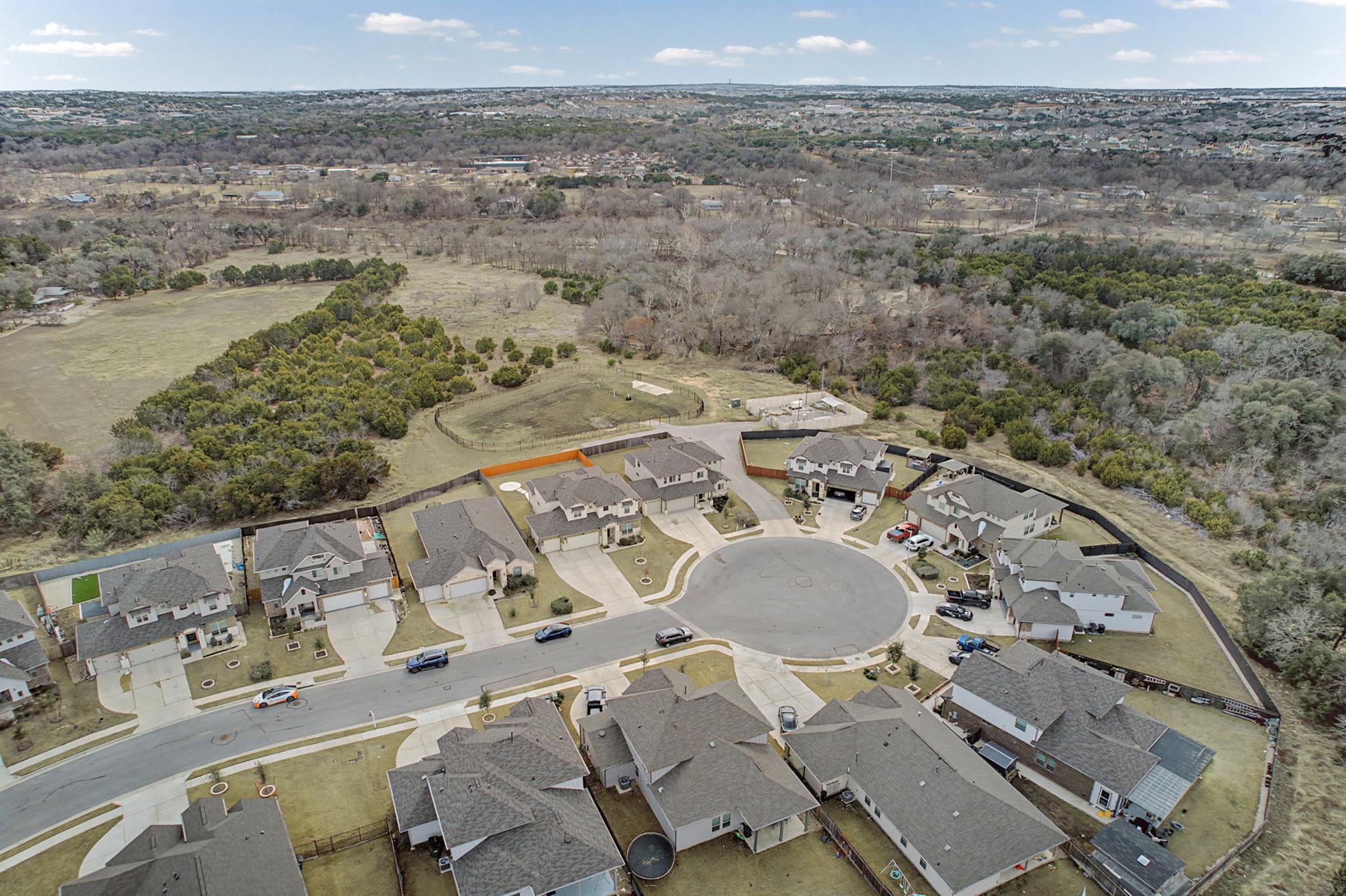 225 Manassas Dr, Leander, TX 78641