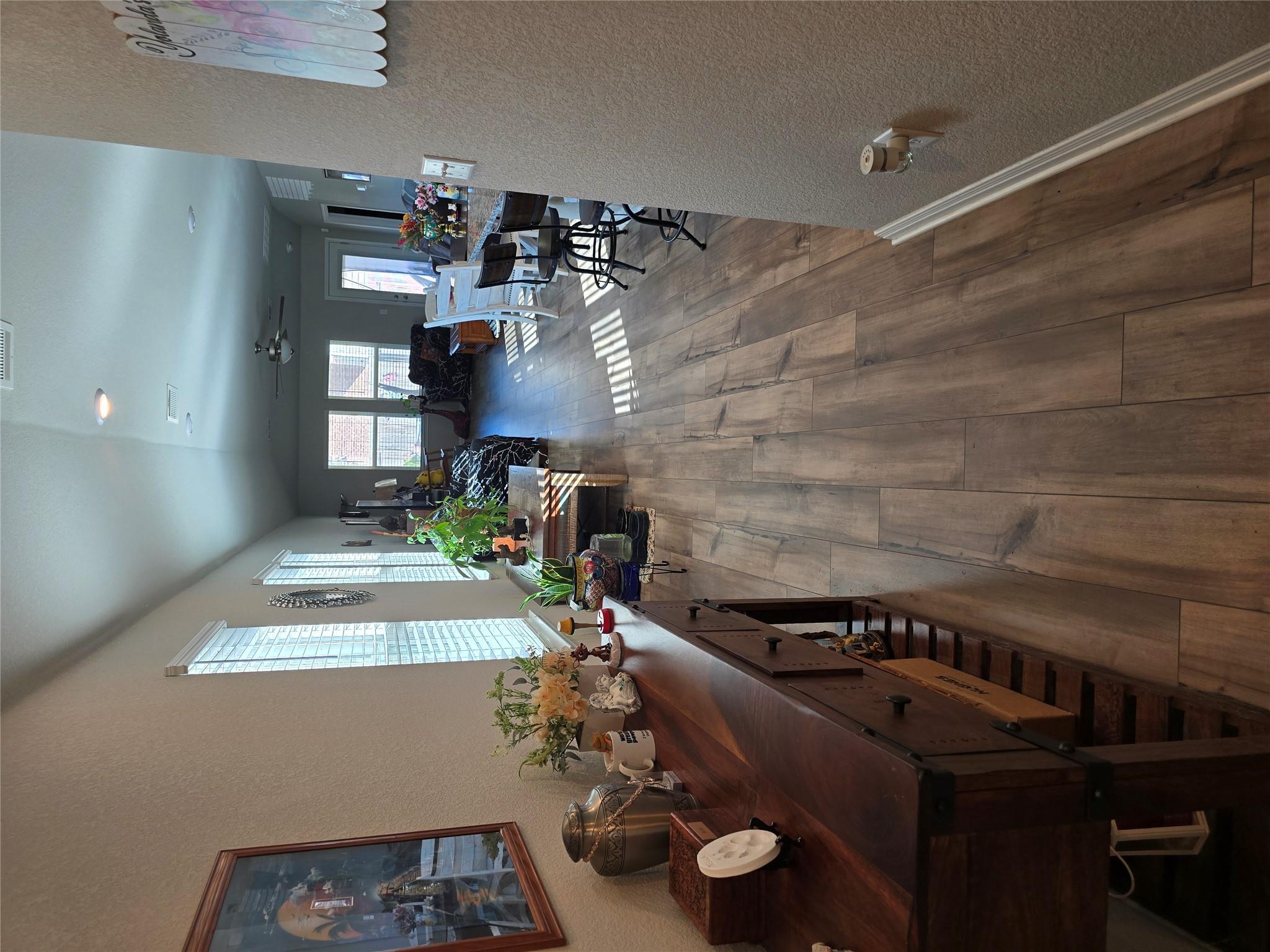 201 Longmount Cv, Liberty Hill, TX 78642